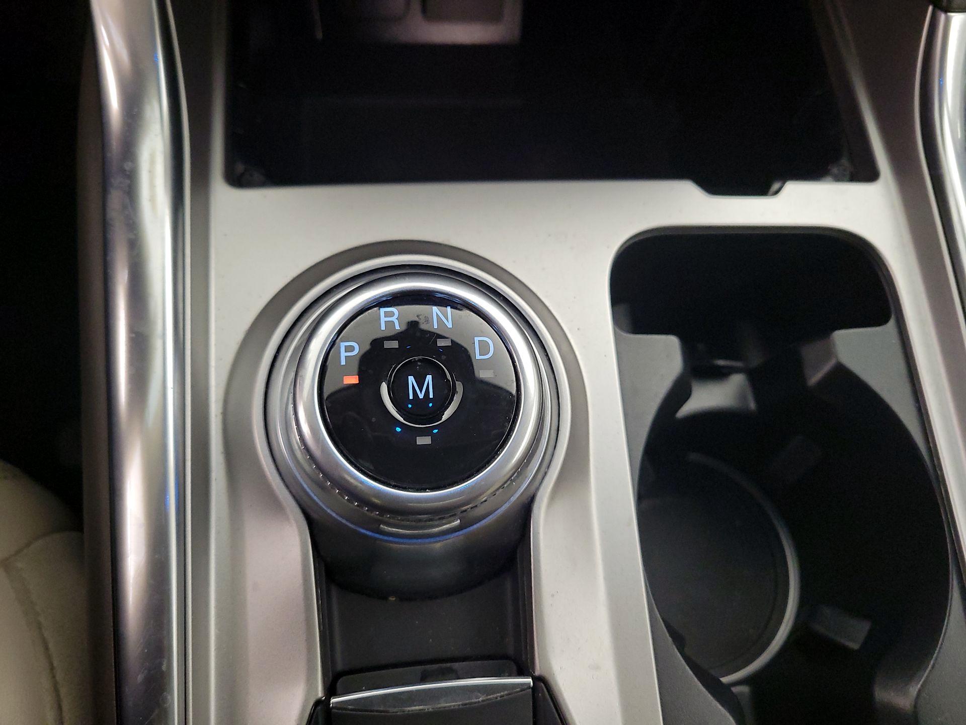 Thumbnail: 2020 Ford Explorer - 17