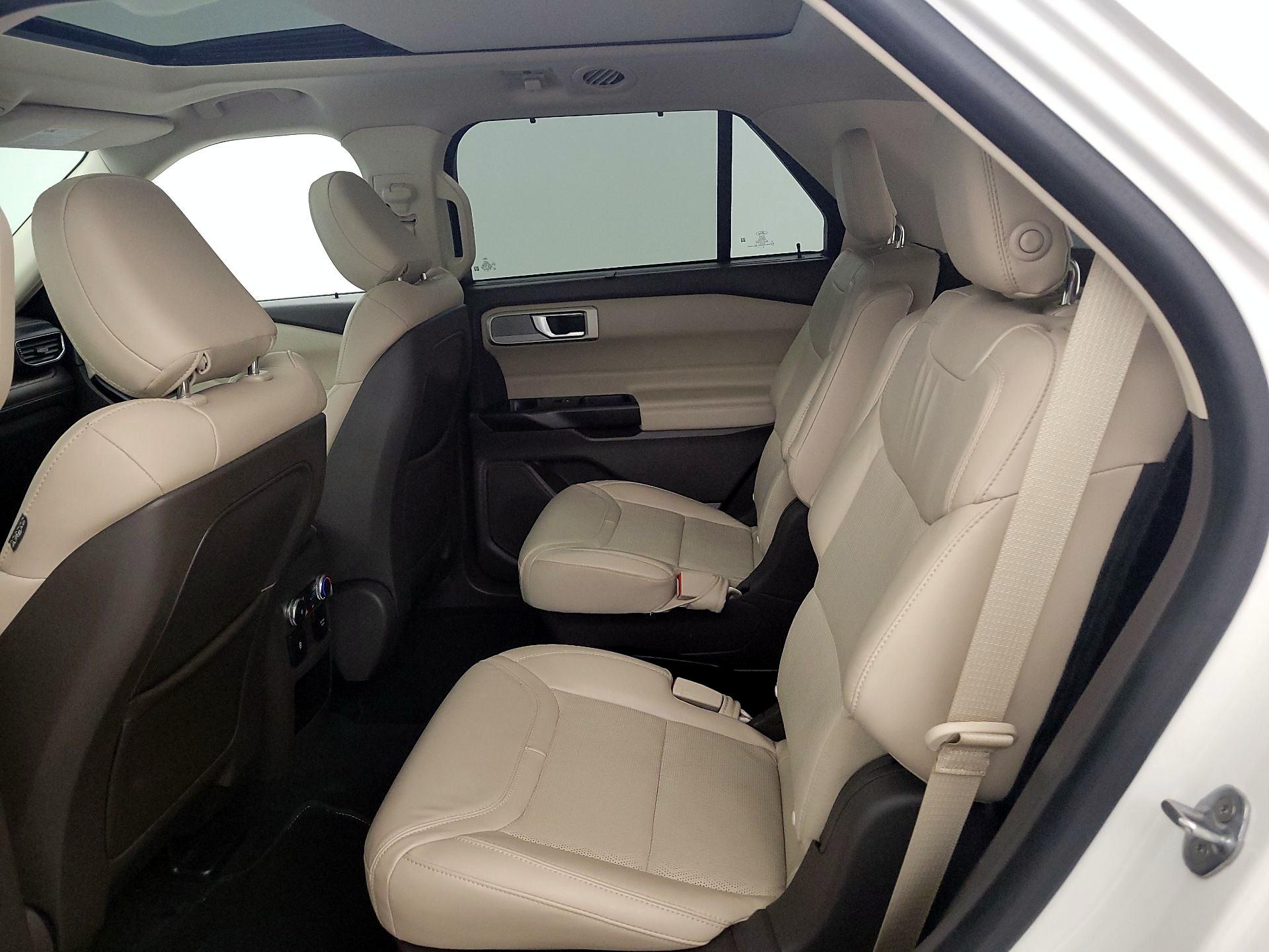 Thumbnail: 2020 Ford Explorer - 20