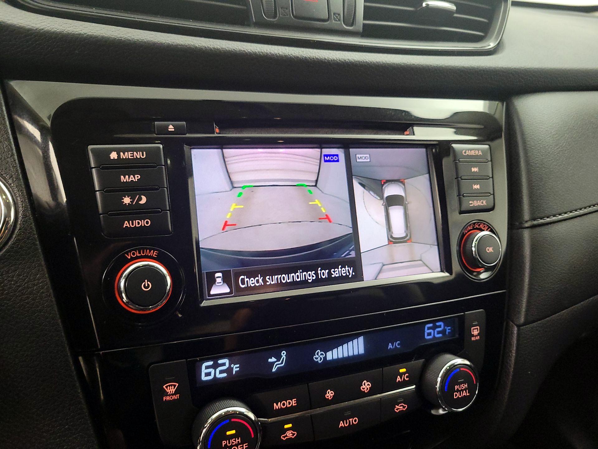 Thumbnail: 2018 Nissan Rogue - 13