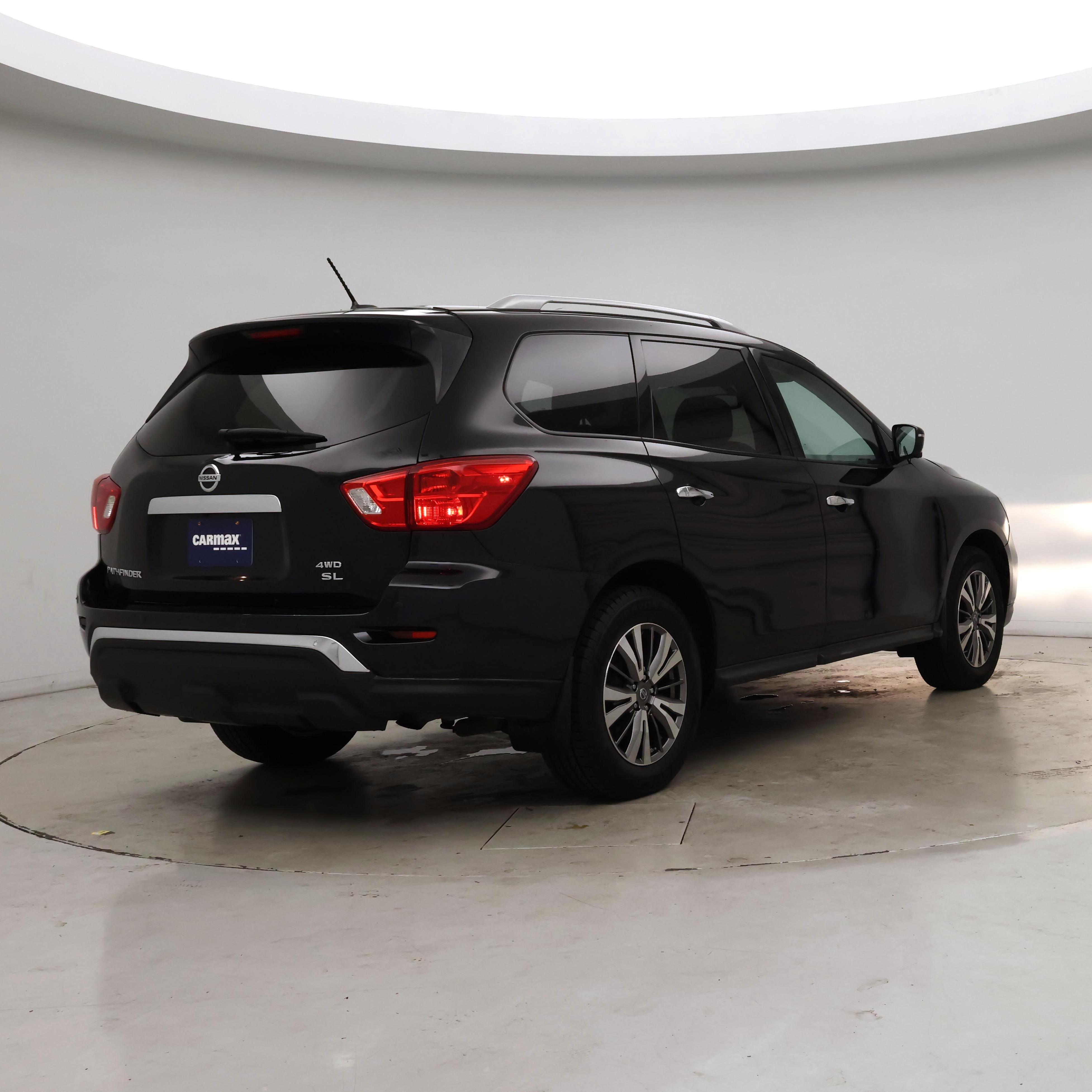 Thumbnail: 2018 Nissan Pathfinder - 6