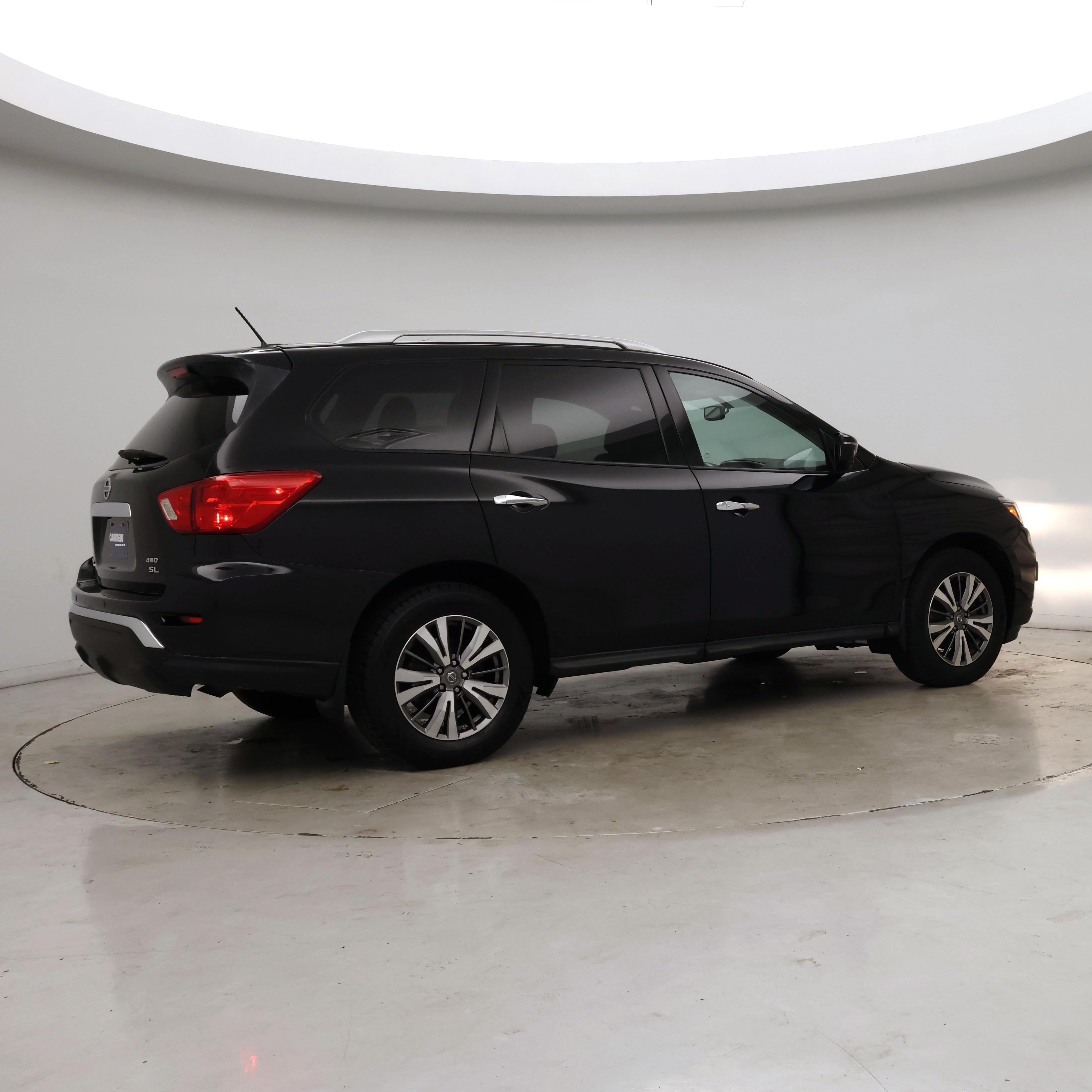 Thumbnail: 2018 Nissan Pathfinder - 8