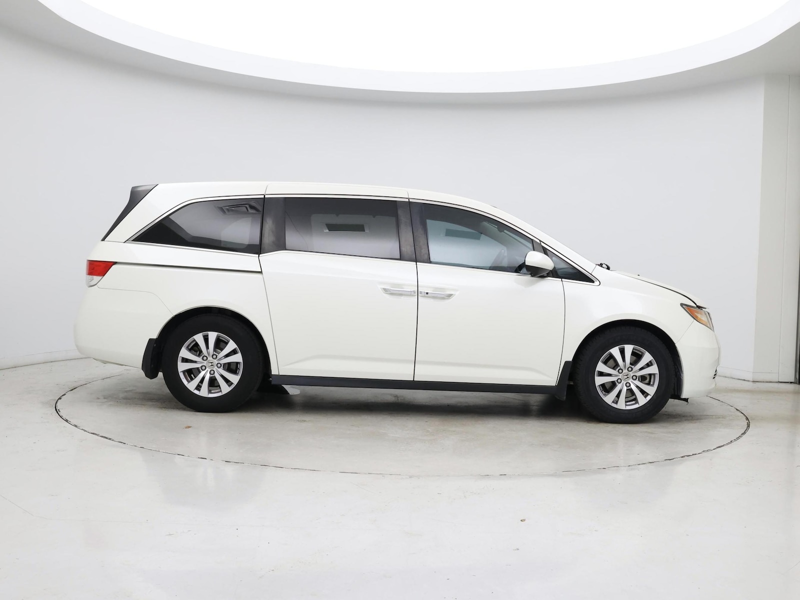 2015 Honda Odyssey EX-L - Photo 8