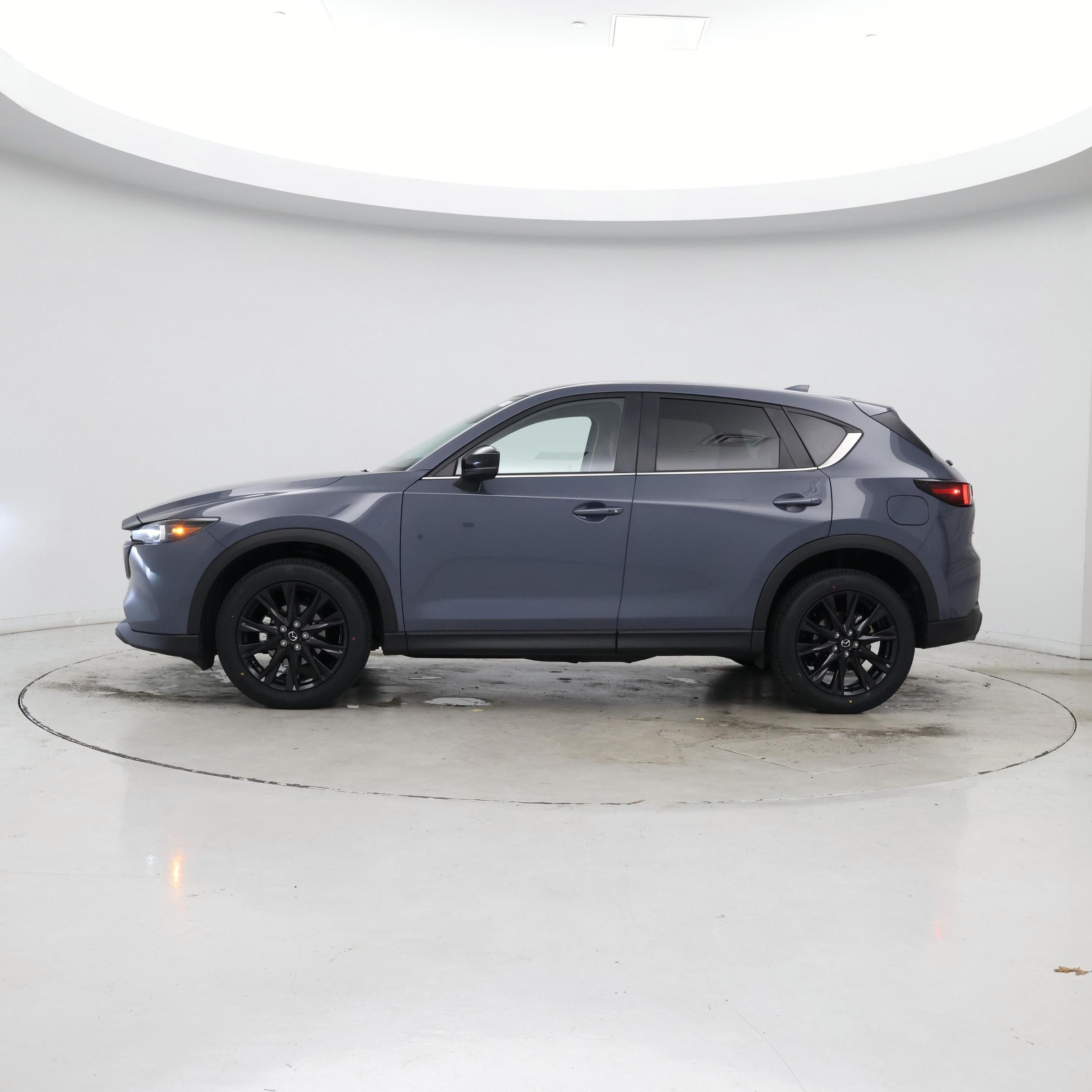 Thumbnail: 2023 Mazda CX-5 - 3