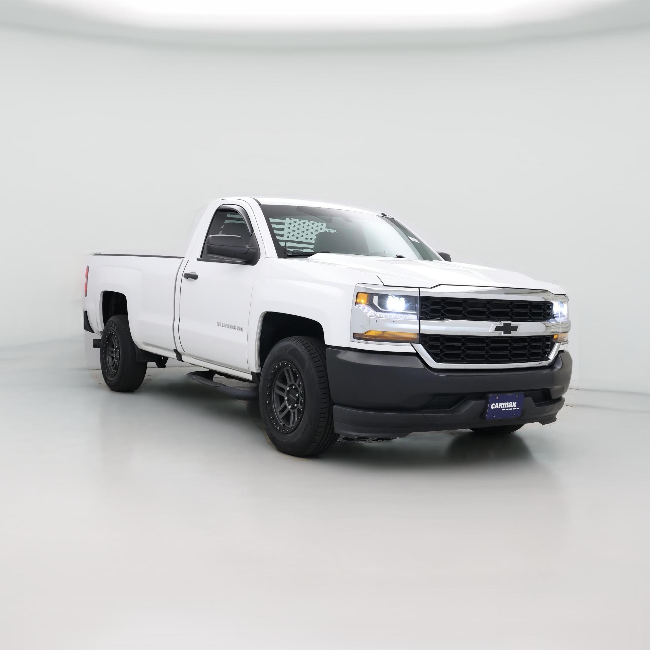 Thumbnail: 2017 Chevrolet Silverado 1500 - 1