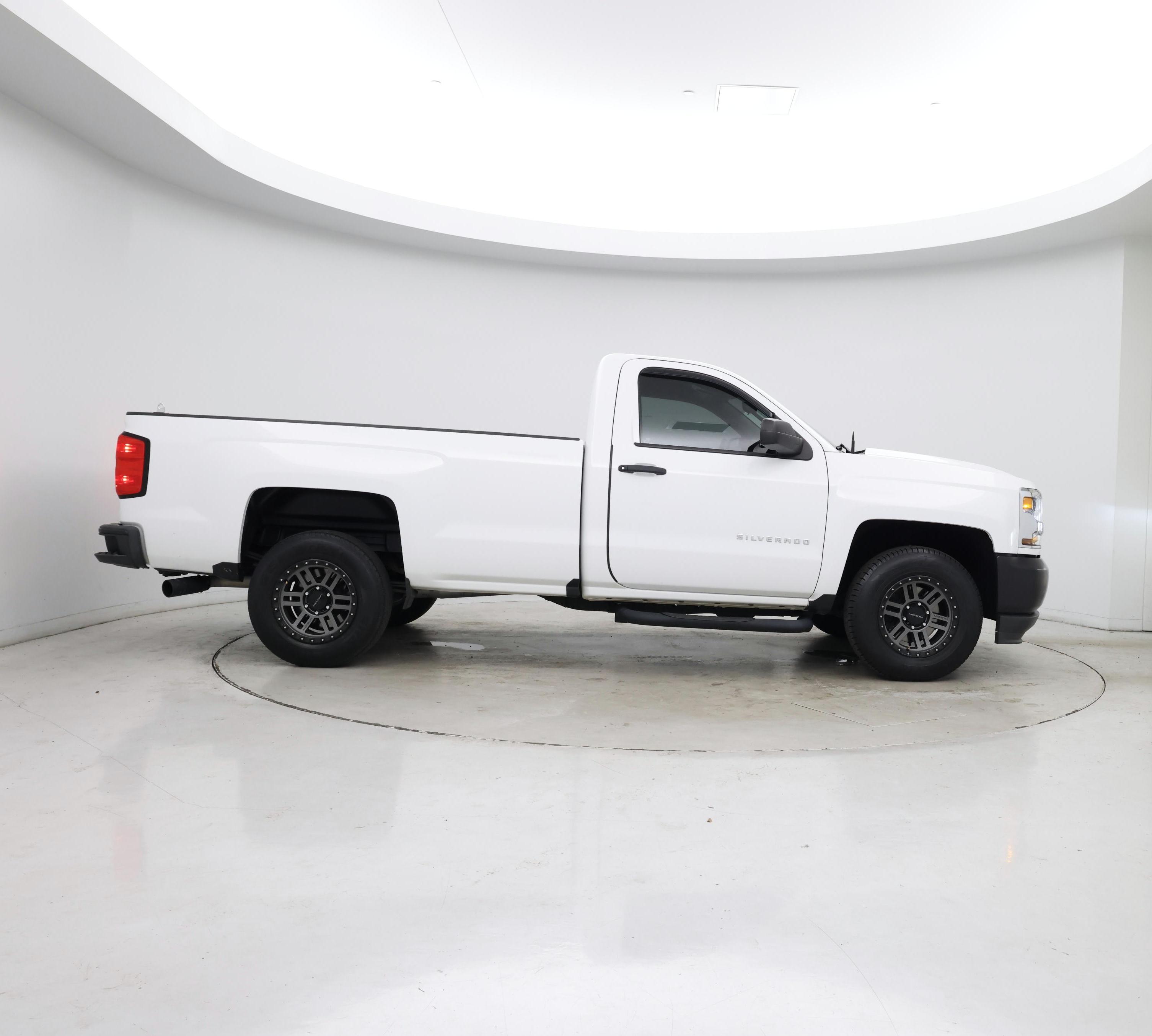 Thumbnail: 2017 Chevrolet Silverado 1500 - 7