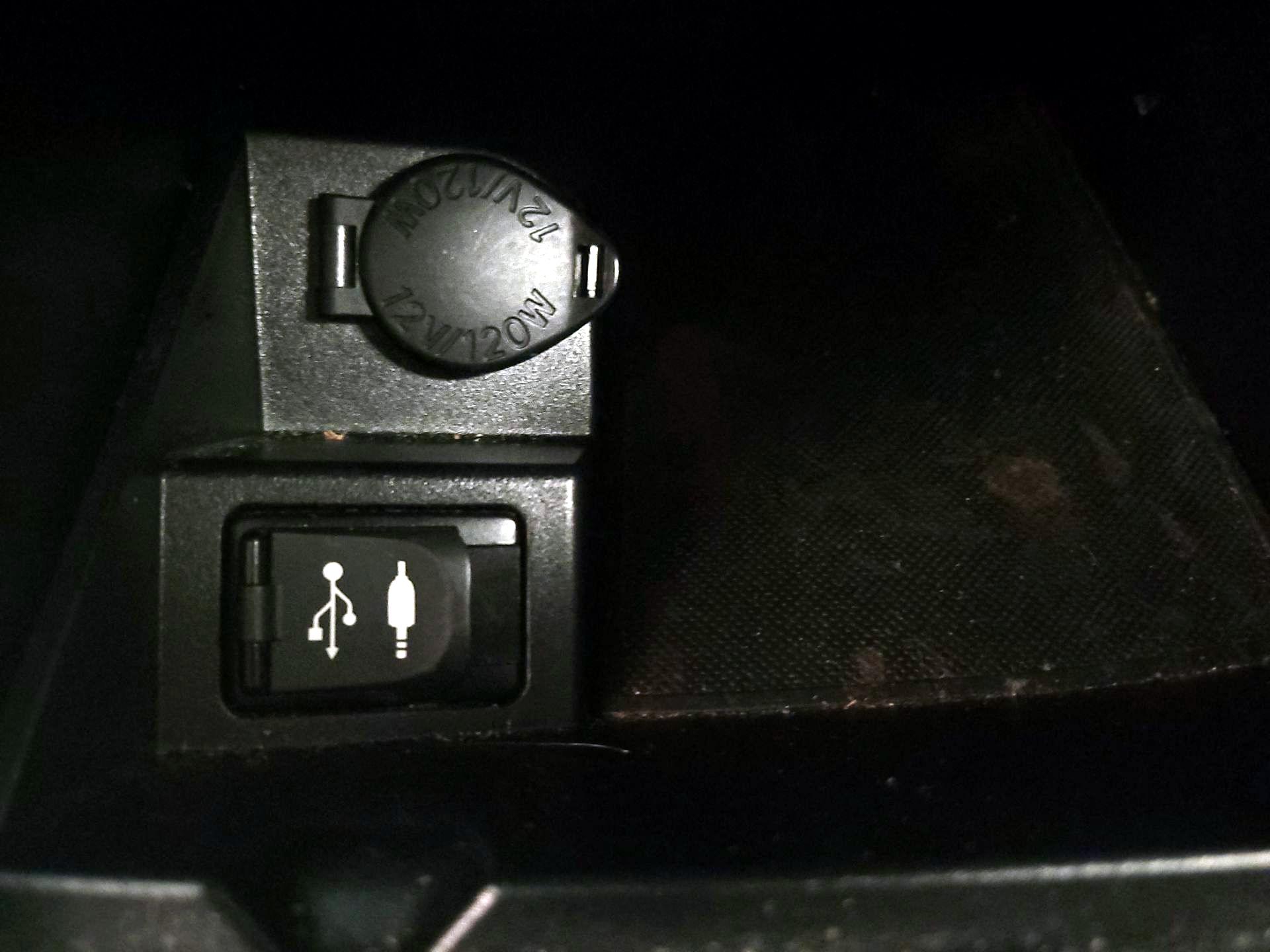 Thumbnail: 2017 Toyota Camry - 18