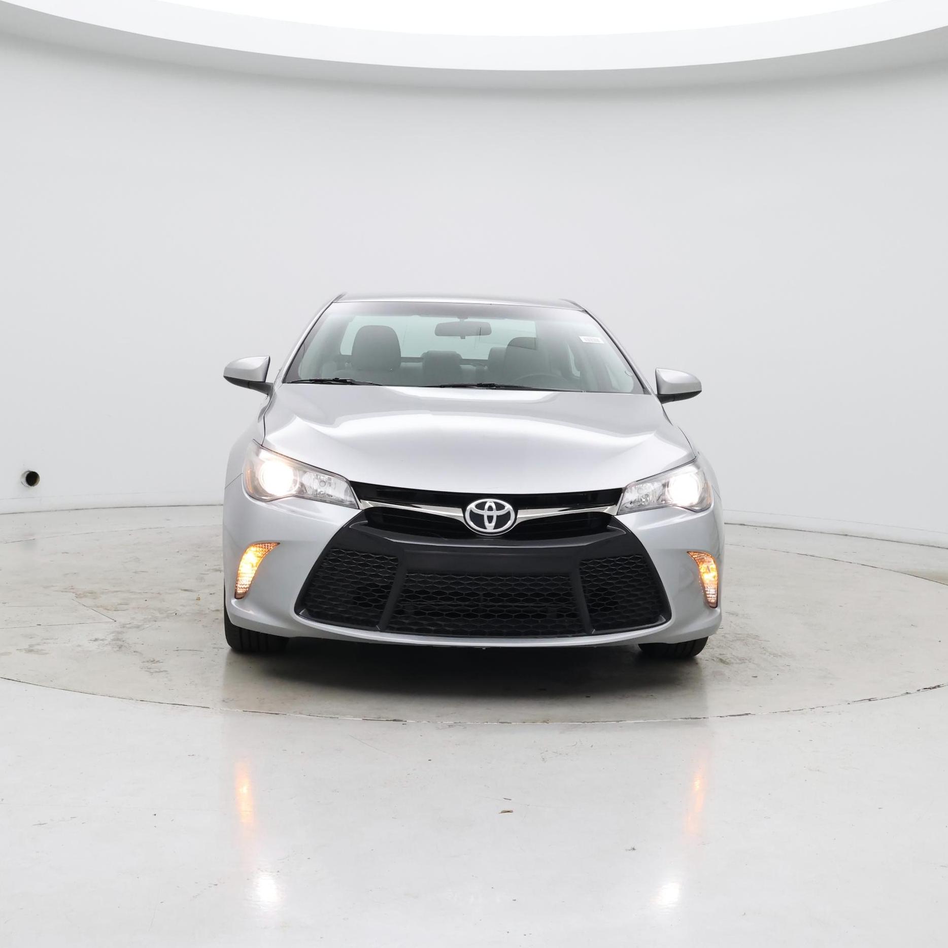 Thumbnail: 2017 Toyota Camry - 5