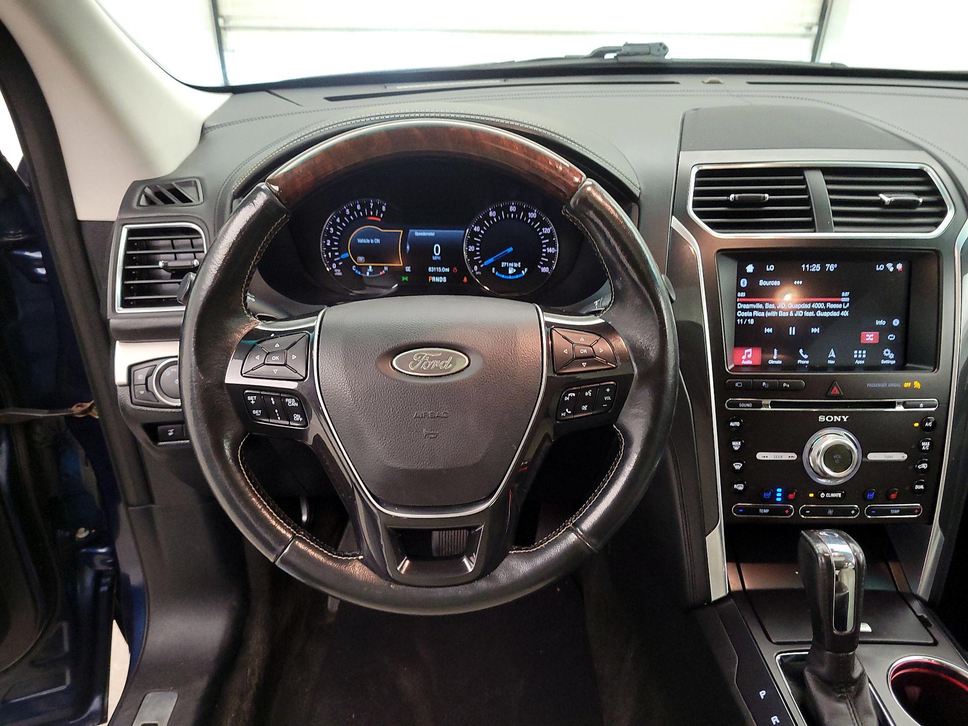 Thumbnail: 2017 Ford Explorer - 10