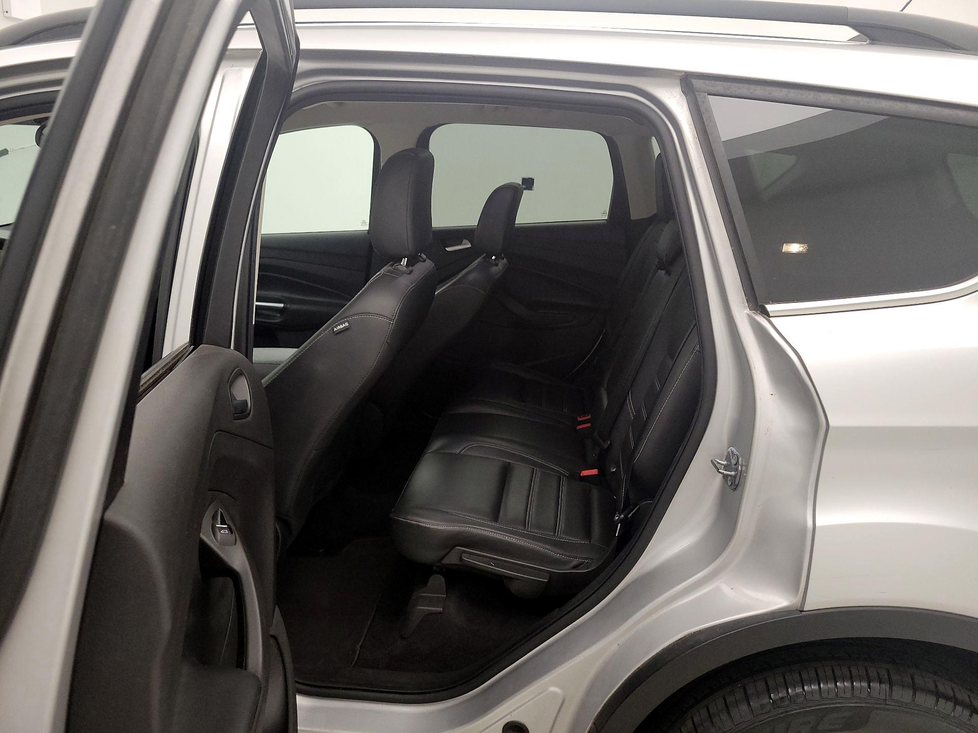 Thumbnail: 2019 Ford Escape - 18