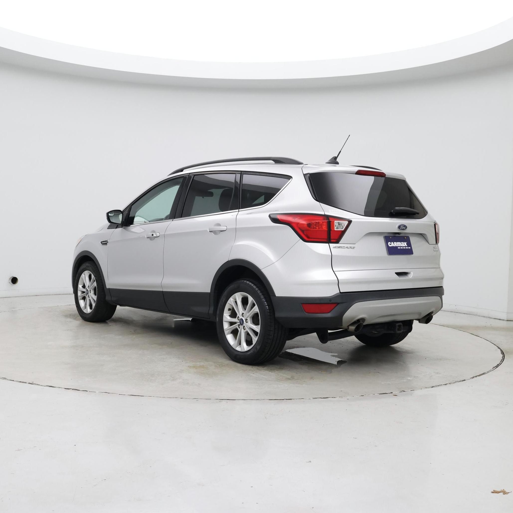 Thumbnail: 2019 Ford Escape - 2