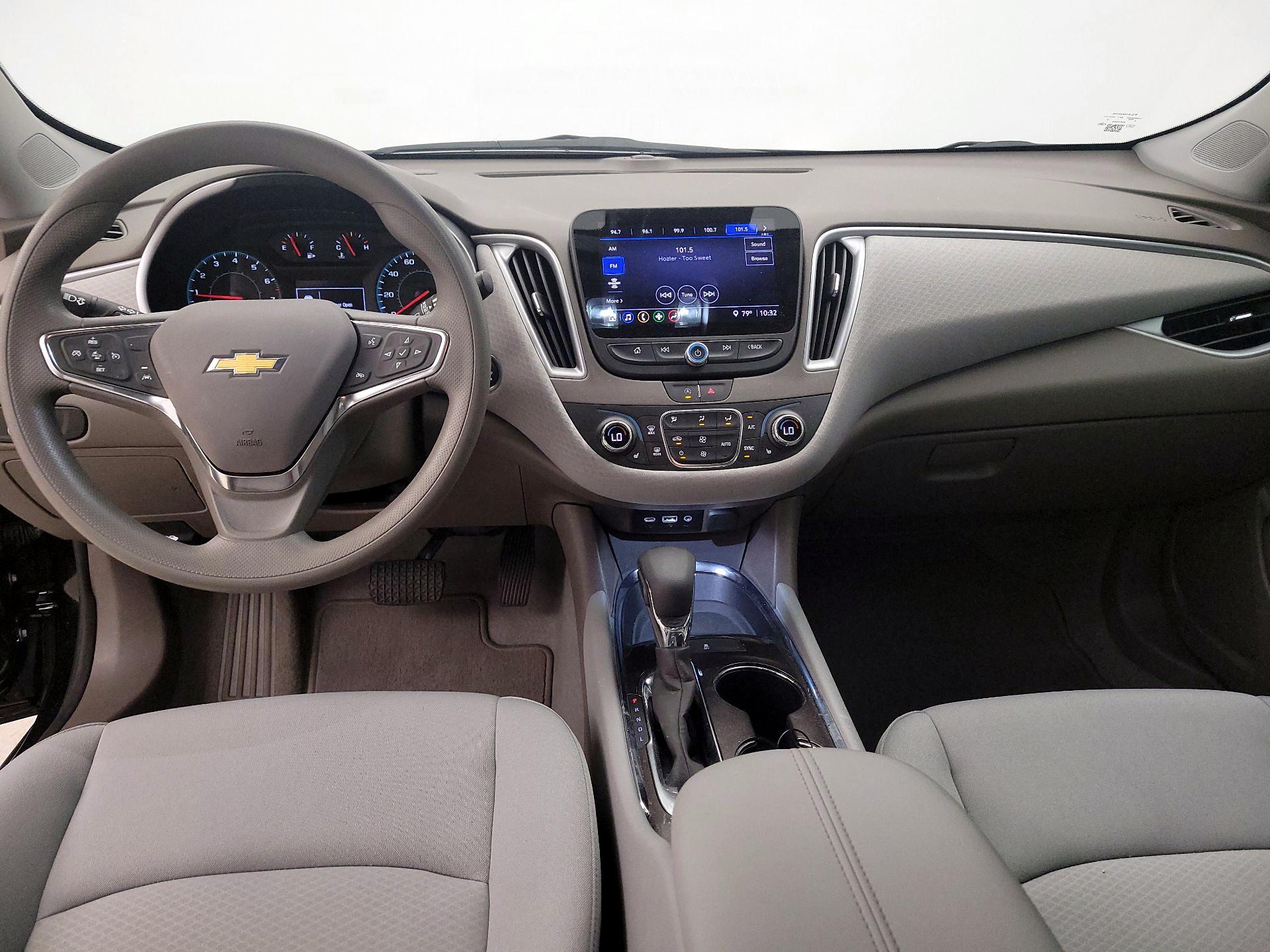 Thumbnail: 2023 Chevrolet Malibu - 9