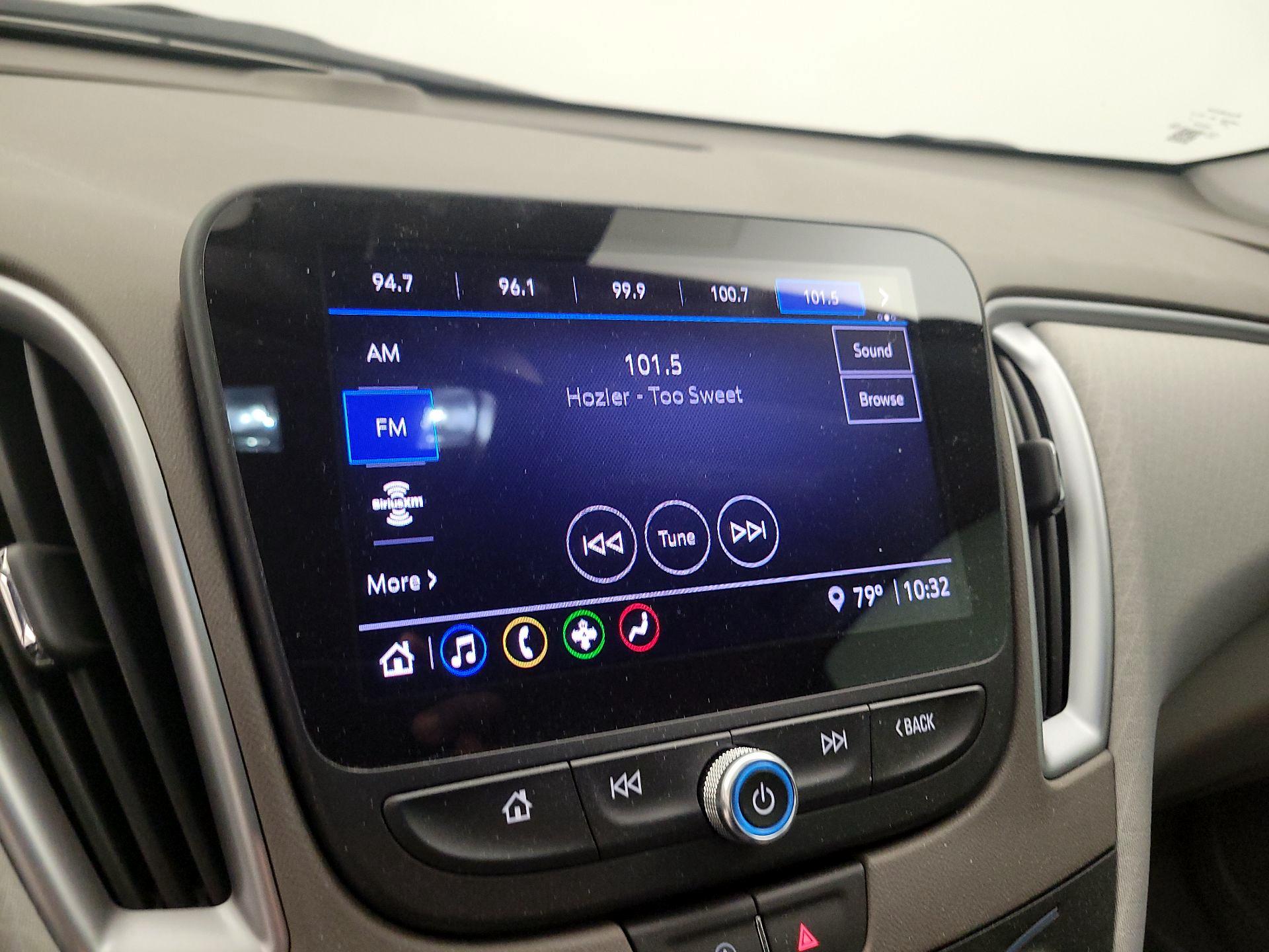 Thumbnail: 2023 Chevrolet Malibu - 15