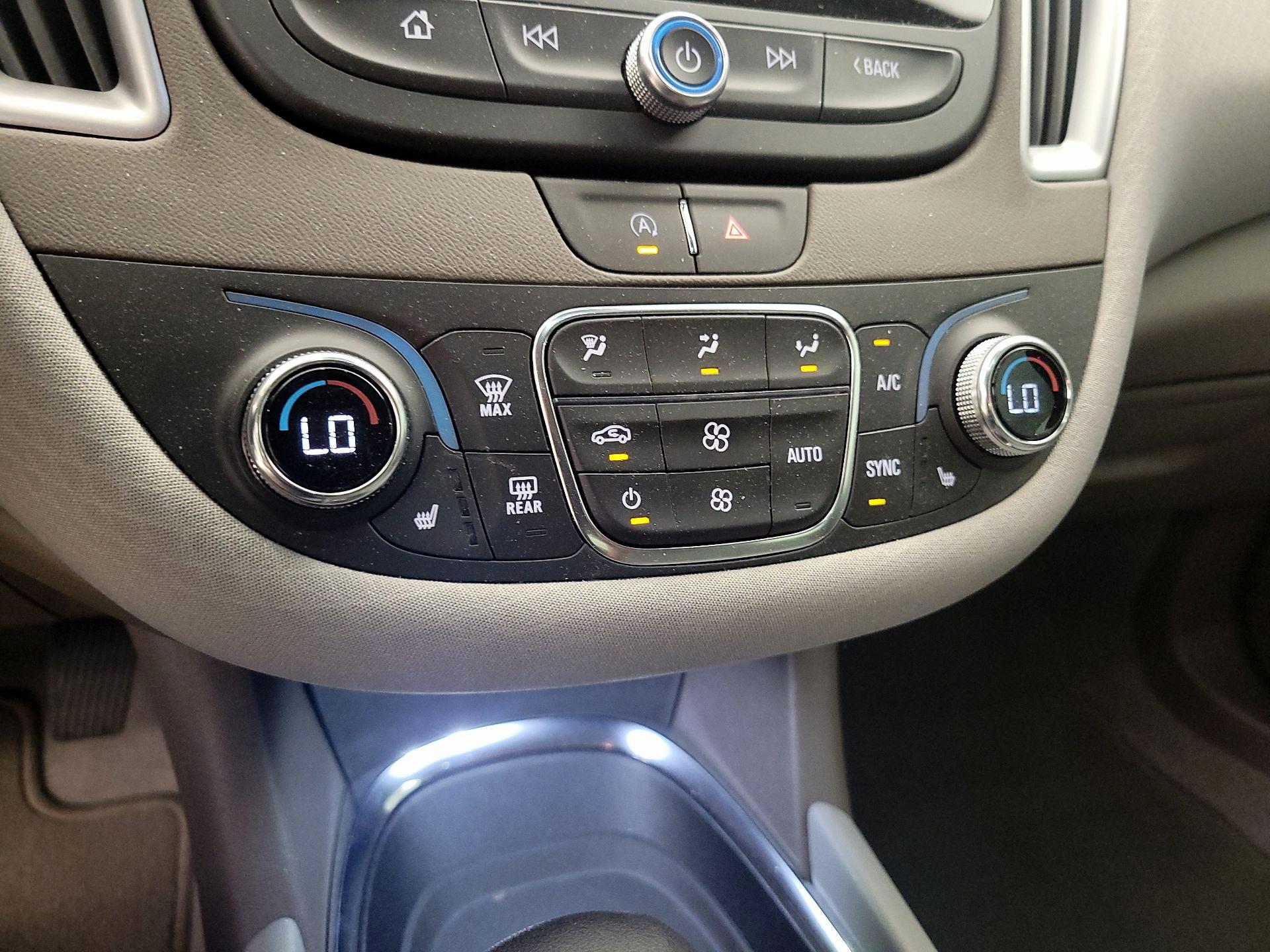 Thumbnail: 2023 Chevrolet Malibu - 16