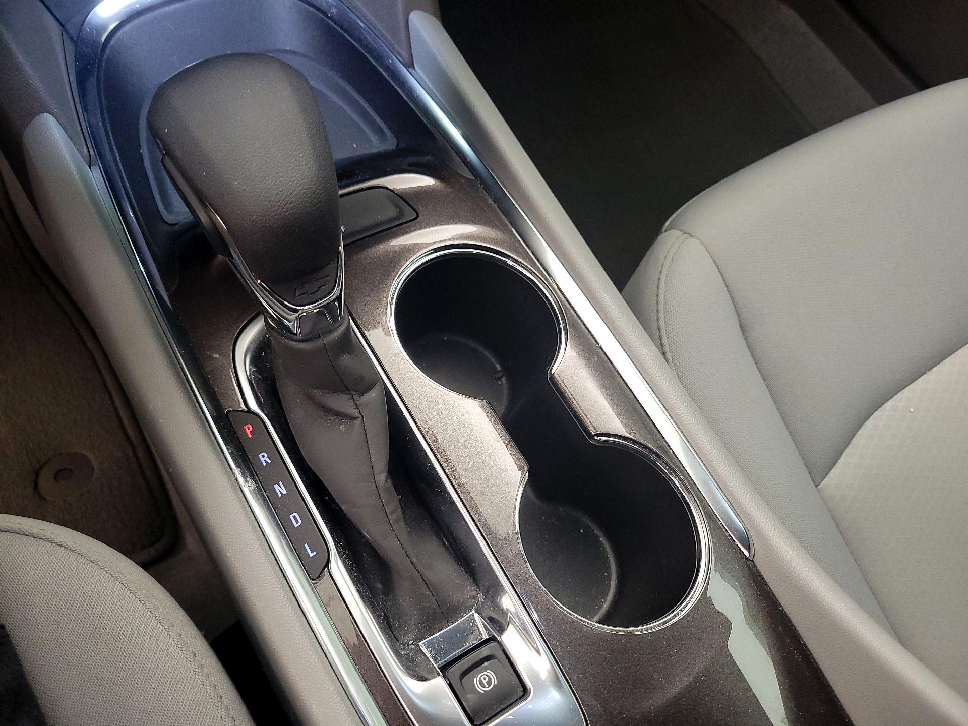 Thumbnail: 2023 Chevrolet Malibu - 17