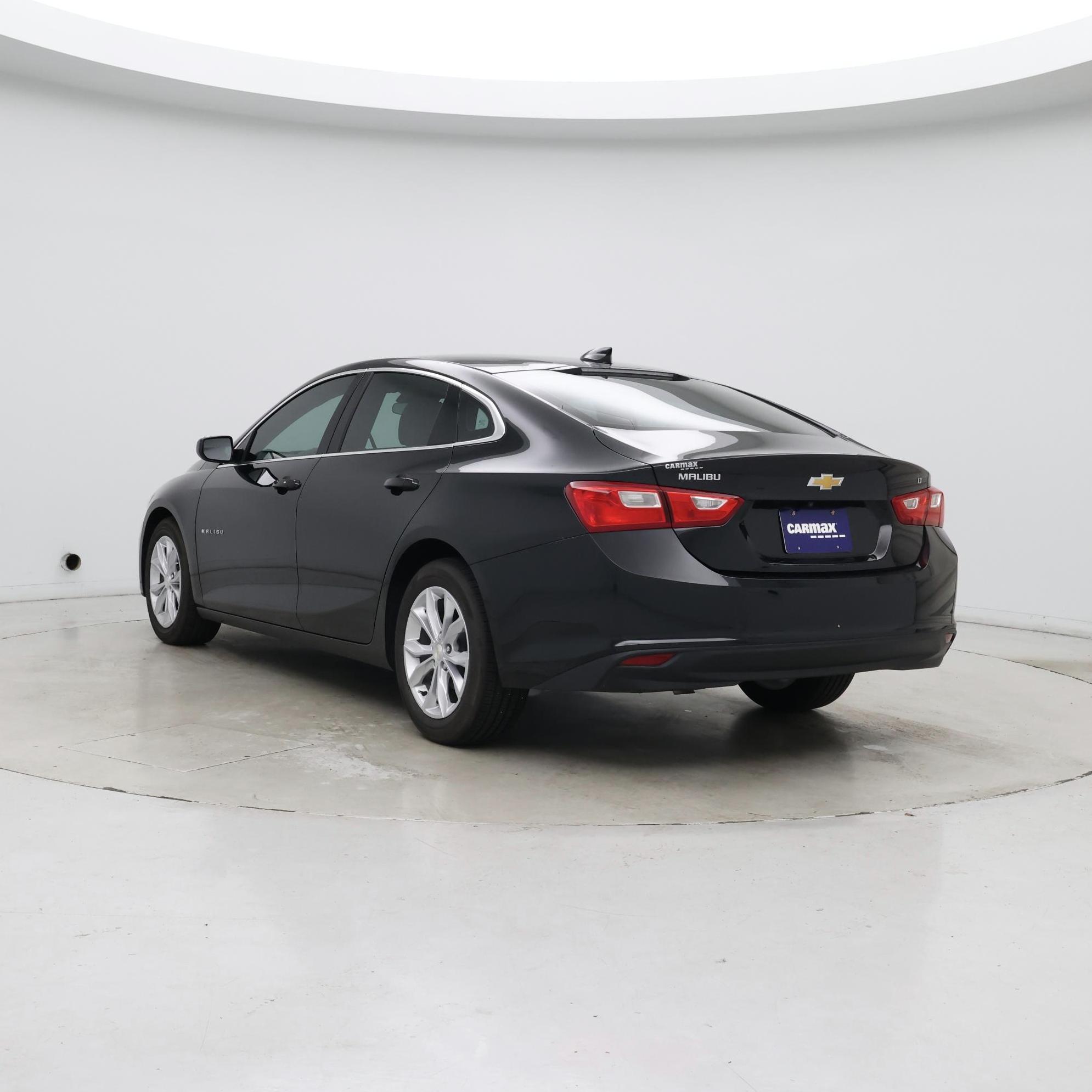 Thumbnail: 2023 Chevrolet Malibu - 2