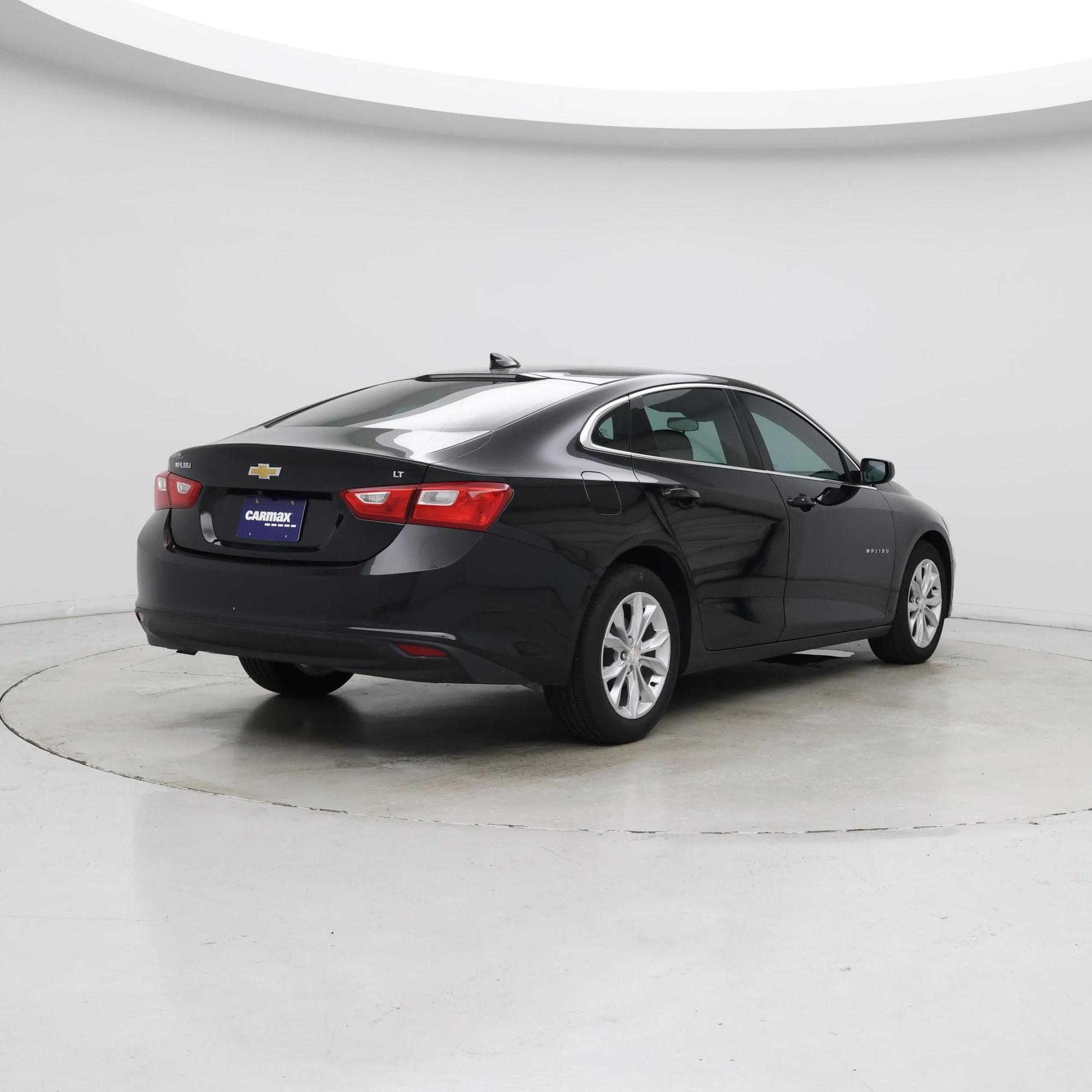 Thumbnail: 2023 Chevrolet Malibu - 8