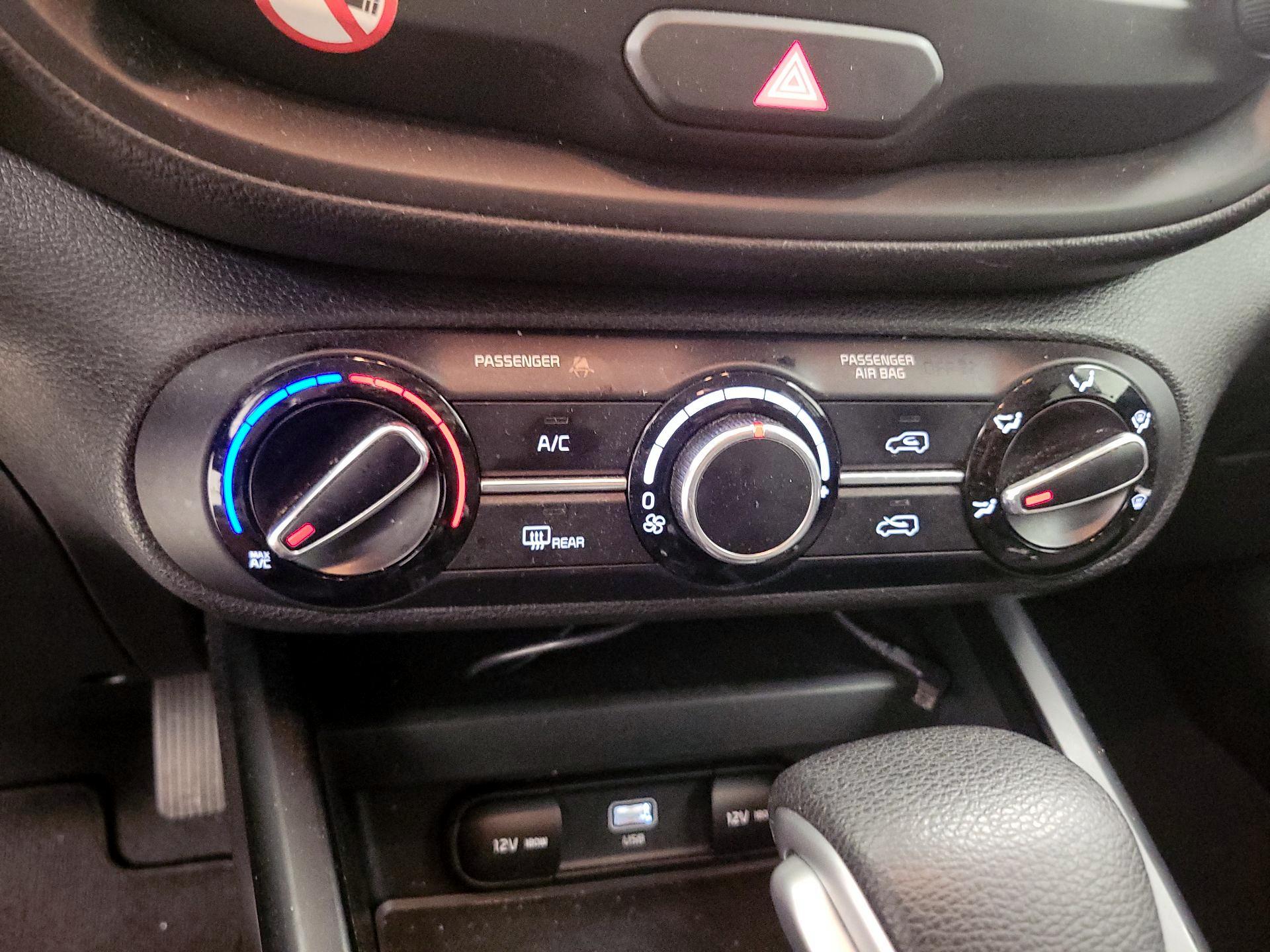 Thumbnail: 2023 Kia Soul - 15