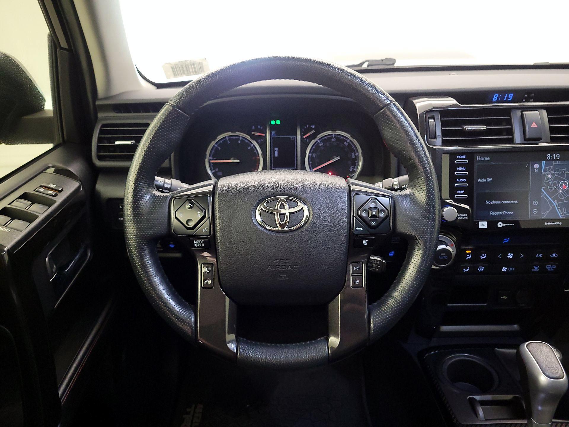 Thumbnail: 2023 Toyota 4Runner - 10