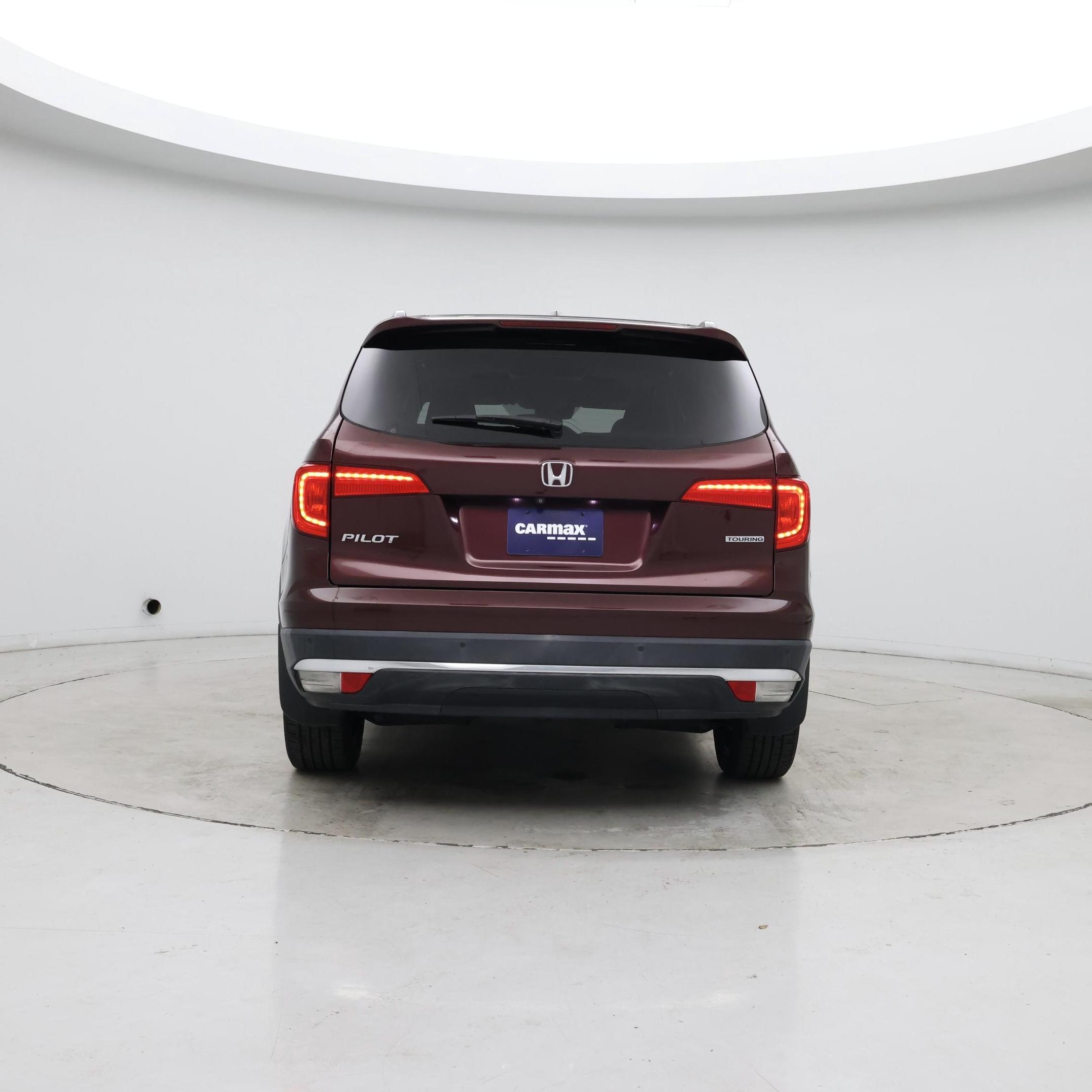 Thumbnail: 2017 Honda Pilot - 6