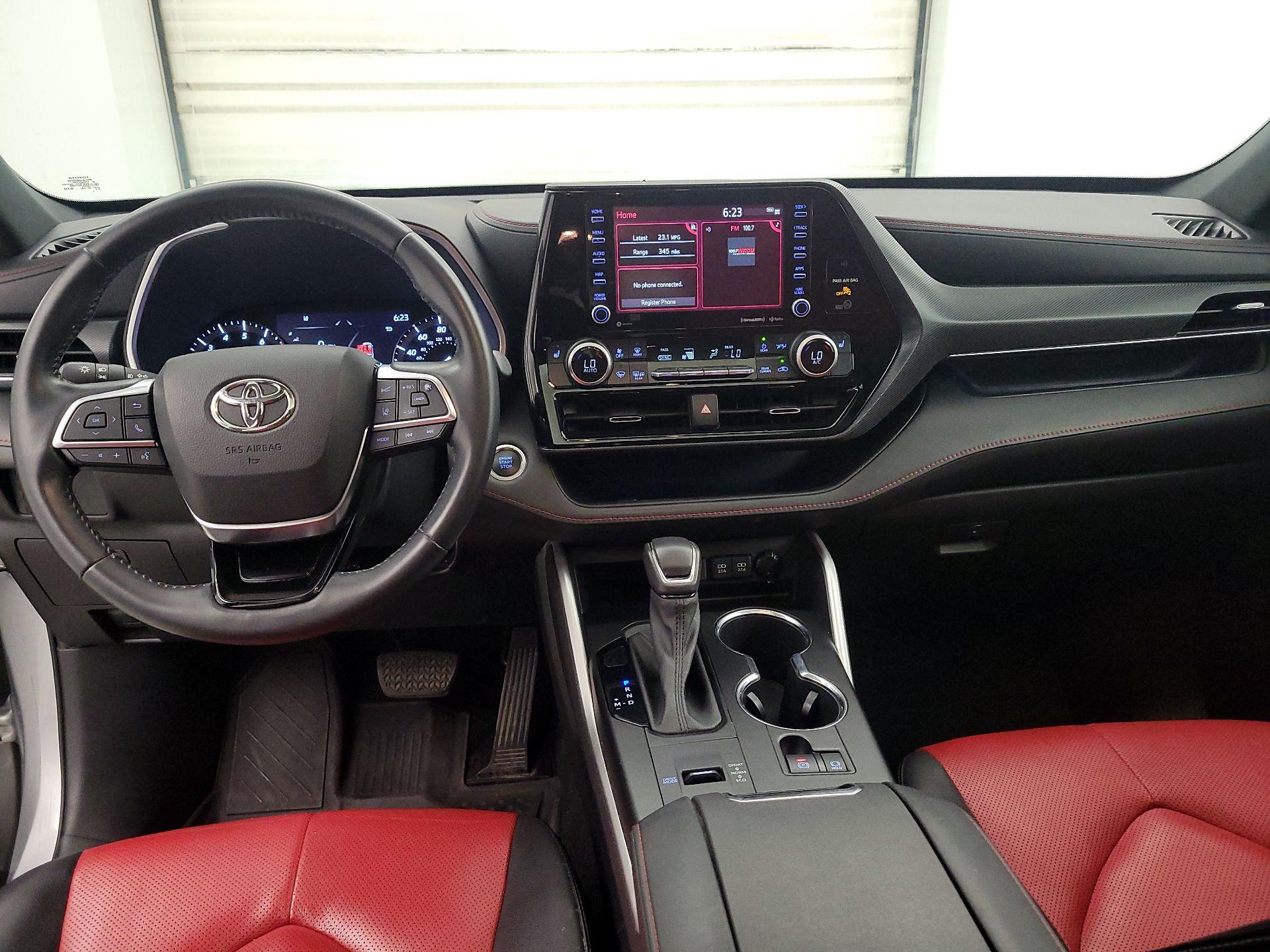 Thumbnail: 2021 Toyota Highlander - 9
