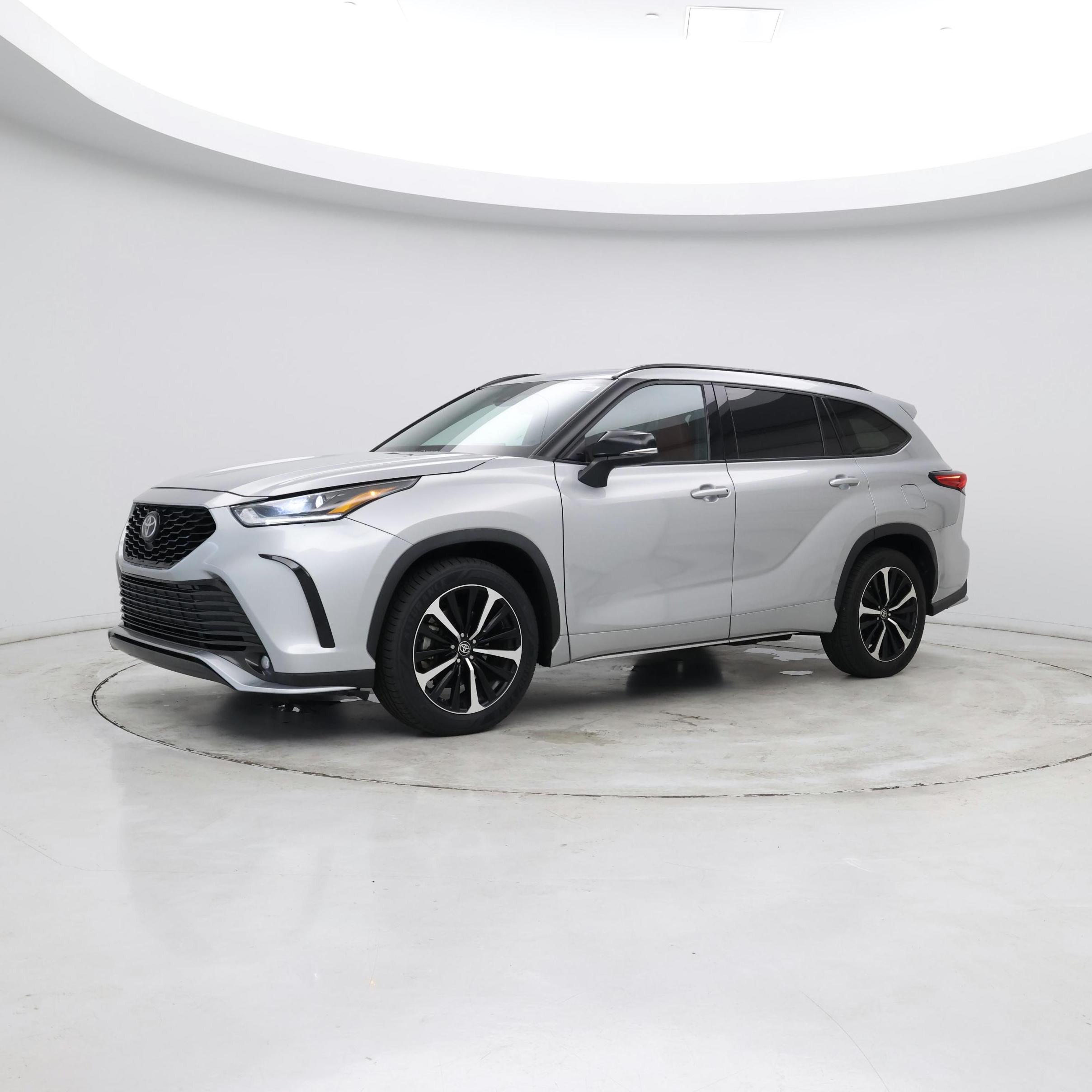 Thumbnail: 2021 Toyota Highlander - 5