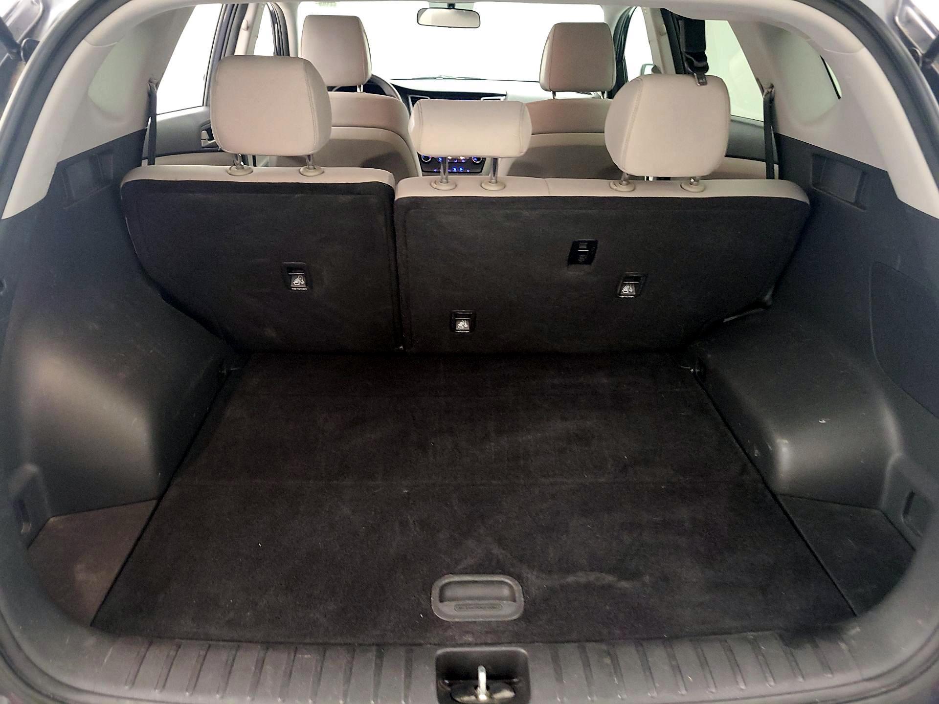 Thumbnail: 2018 Hyundai Tucson - 20