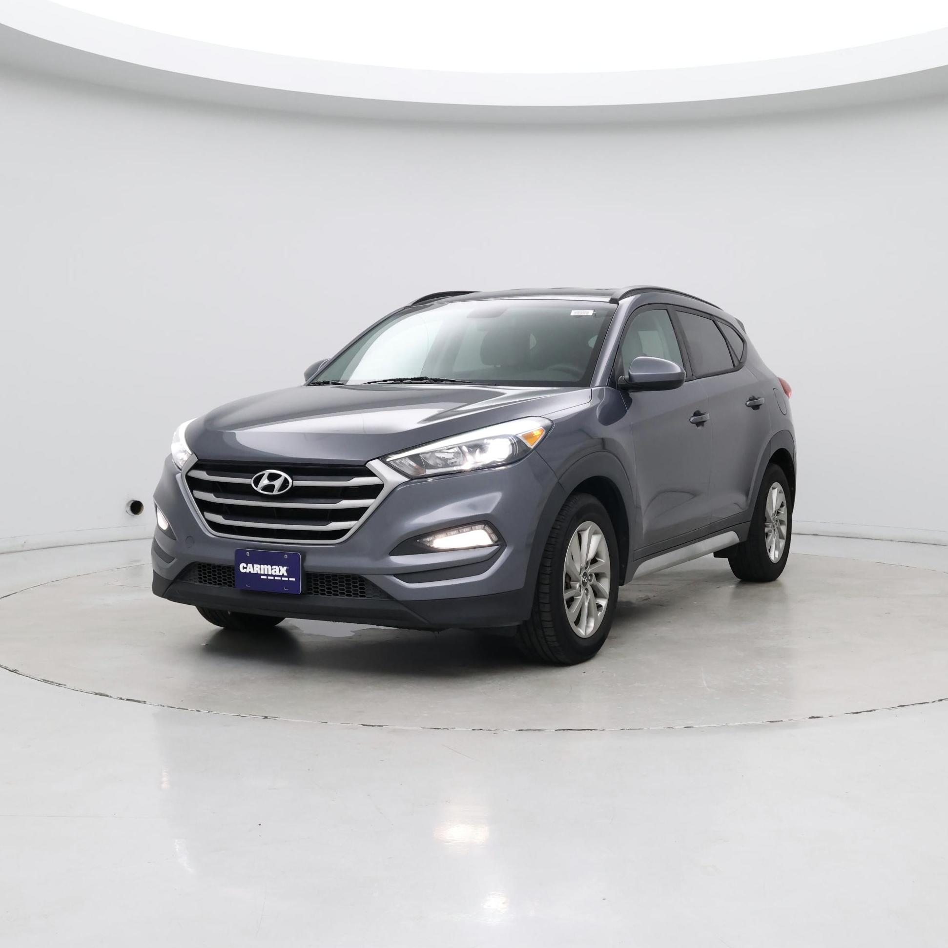 Thumbnail: 2018 Hyundai Tucson - 4