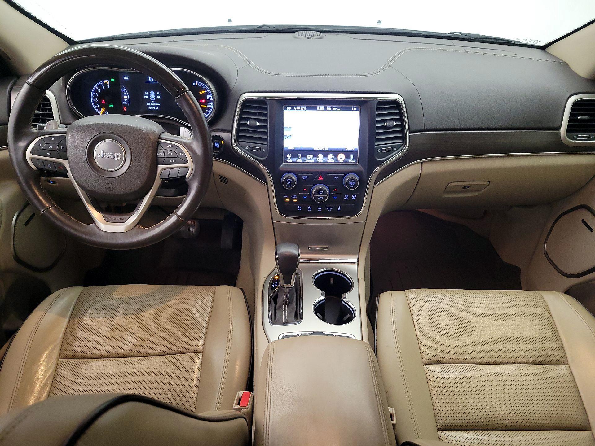 Thumbnail: 2016 Jeep Grand Cherokee - 9