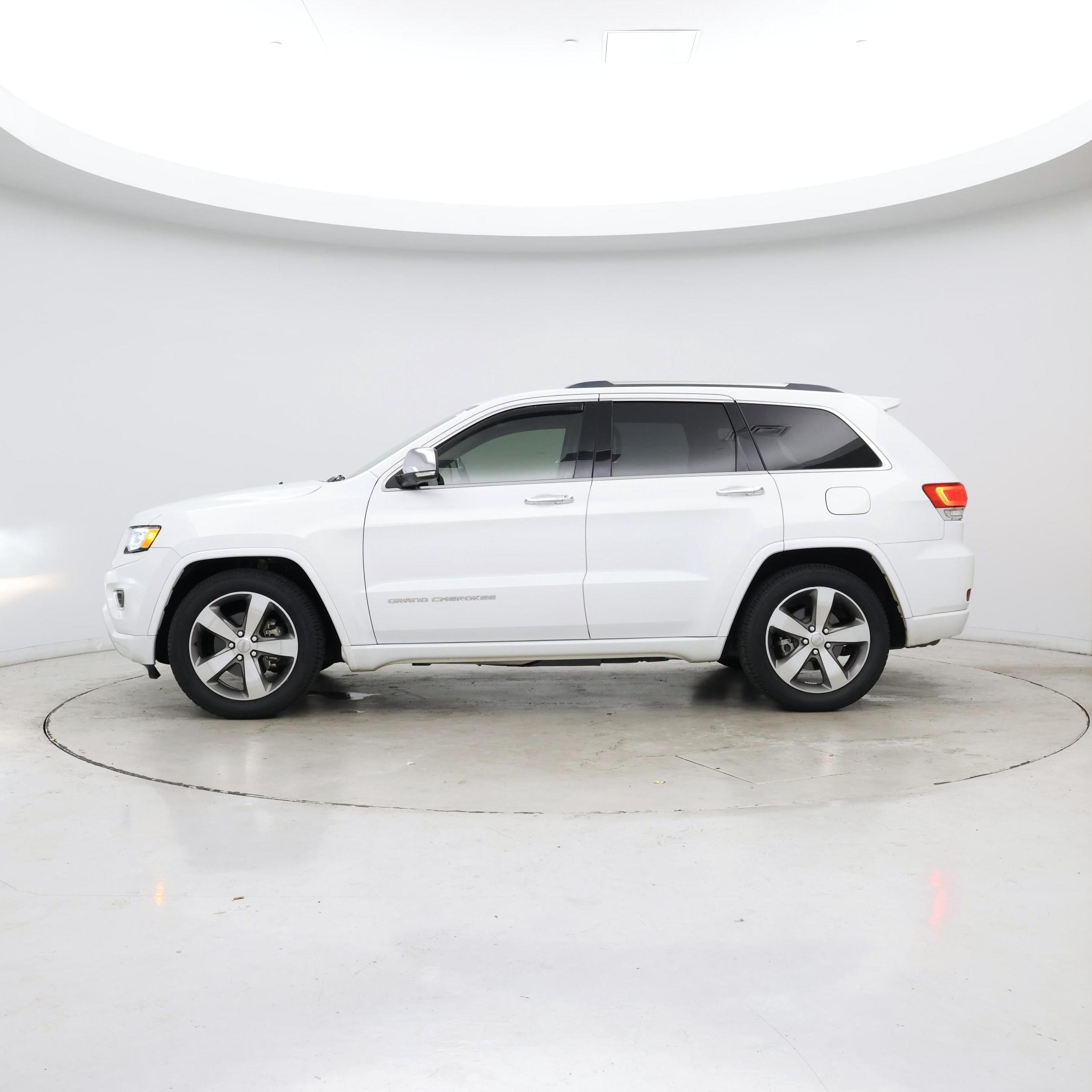 Thumbnail: 2016 Jeep Grand Cherokee - 3