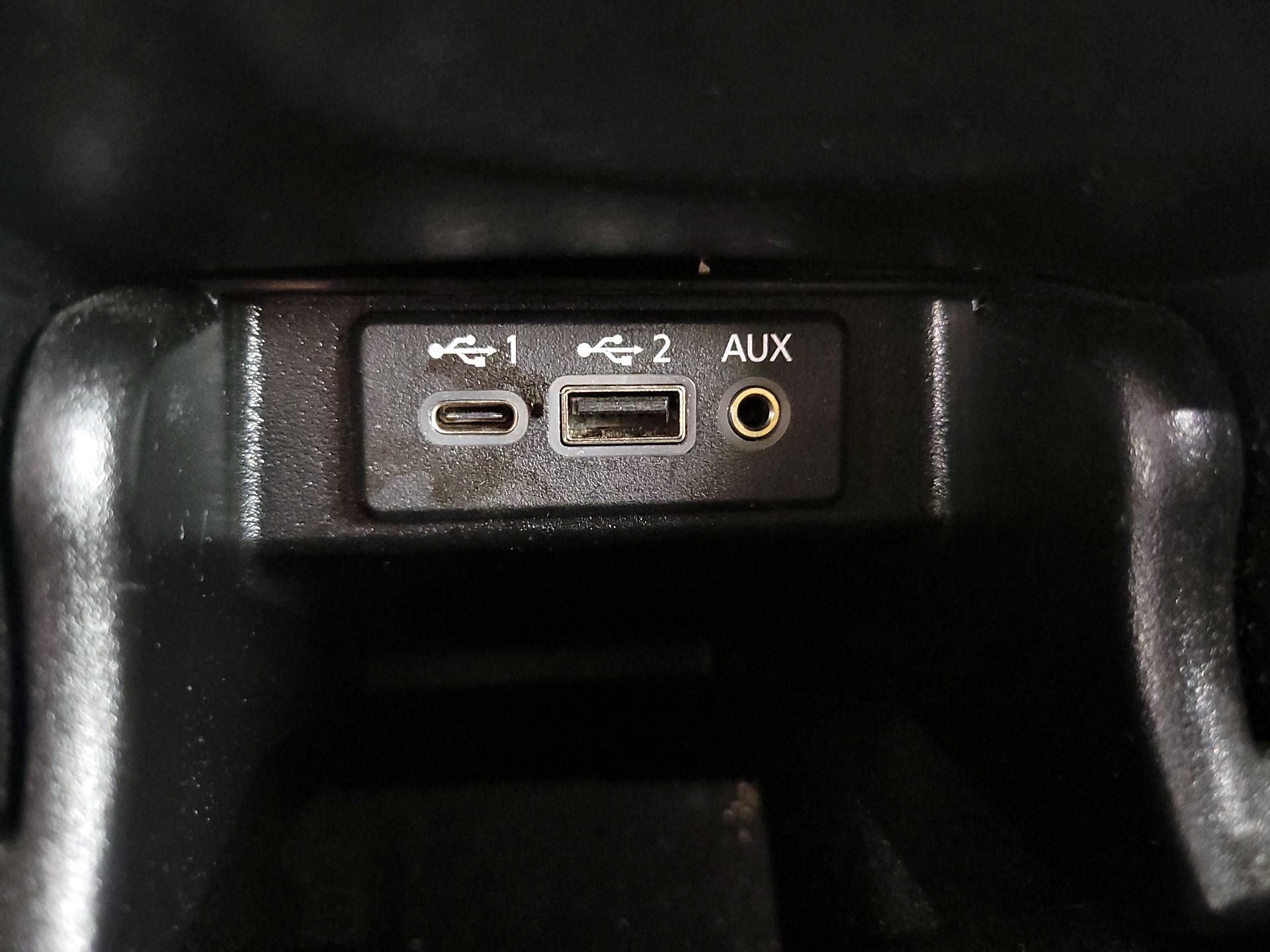 Thumbnail: 2023 Nissan Maxima - 18