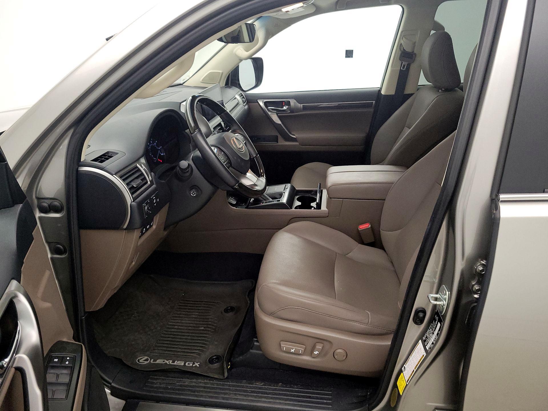 Thumbnail: 2023 Lexus GX - 11