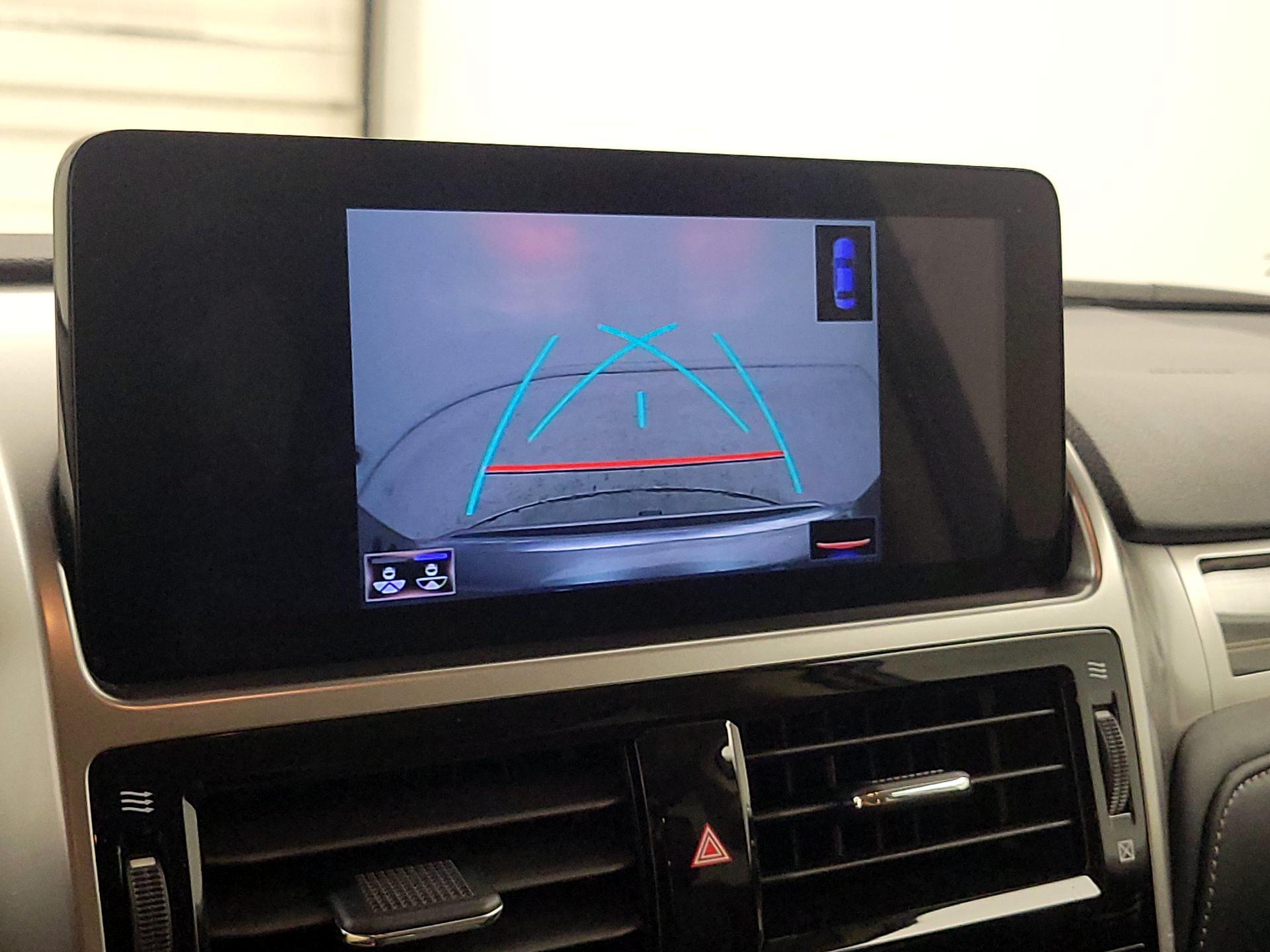 Thumbnail: 2023 Lexus GX - 14