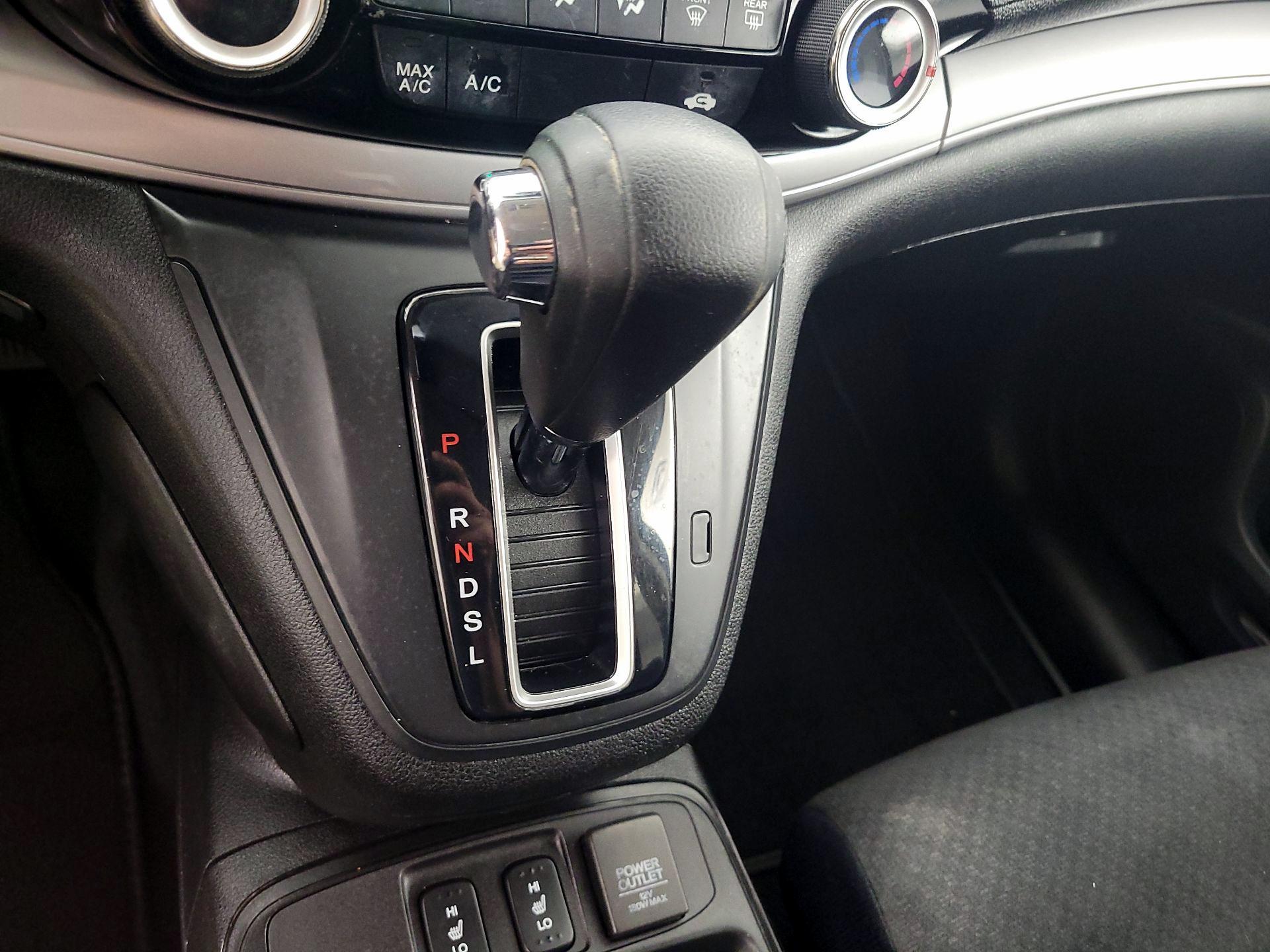 Thumbnail: 2015 Honda CR-V - 17