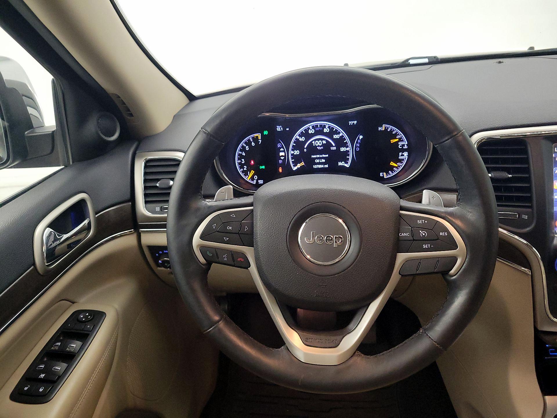 Thumbnail: 2017 Jeep Grand Cherokee - 10