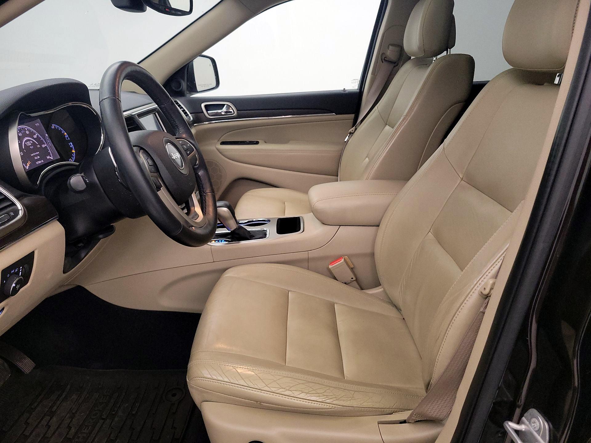 Thumbnail: 2017 Jeep Grand Cherokee - 11