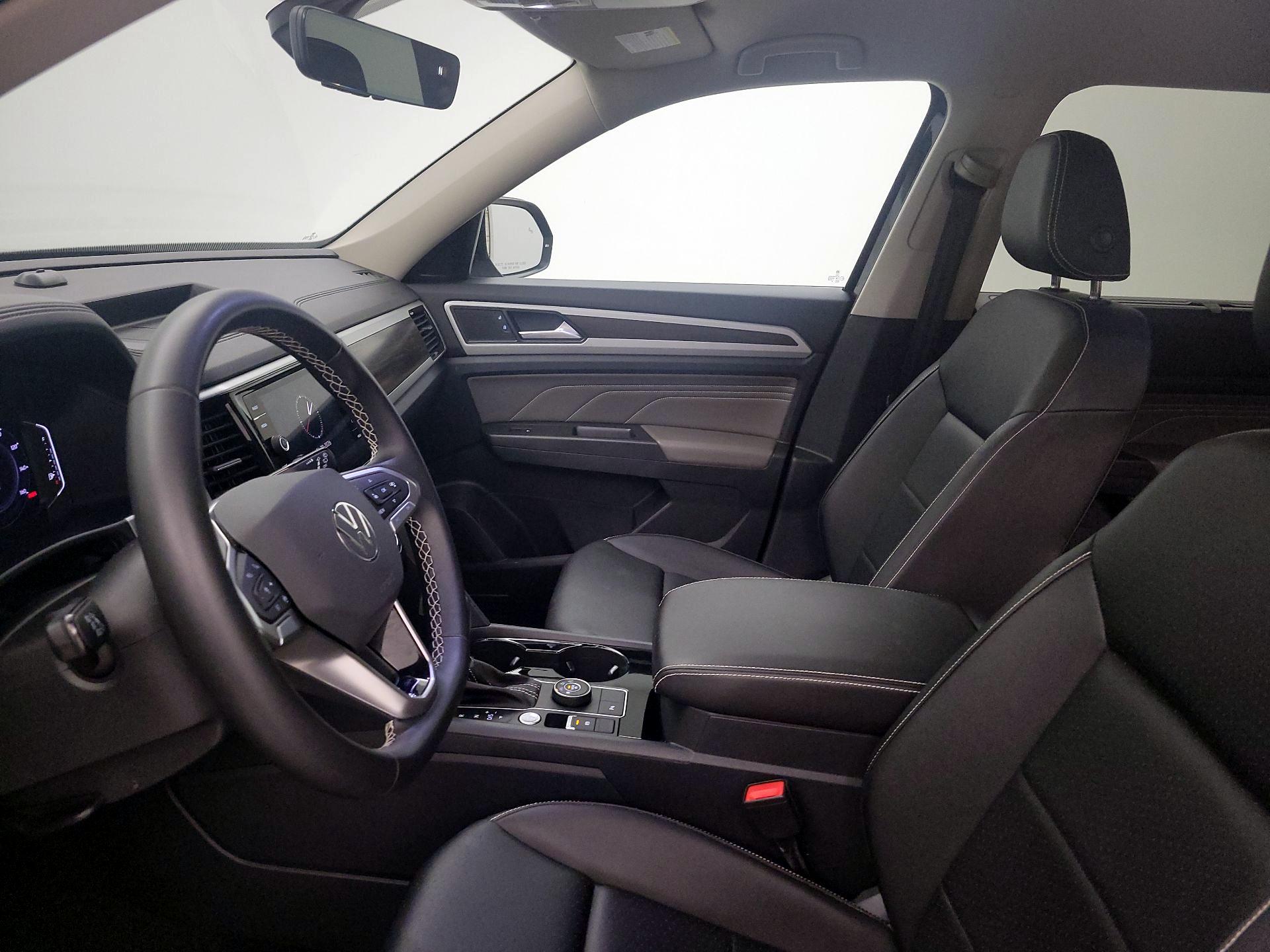 Thumbnail: 2023 Volkswagen Atlas - 11