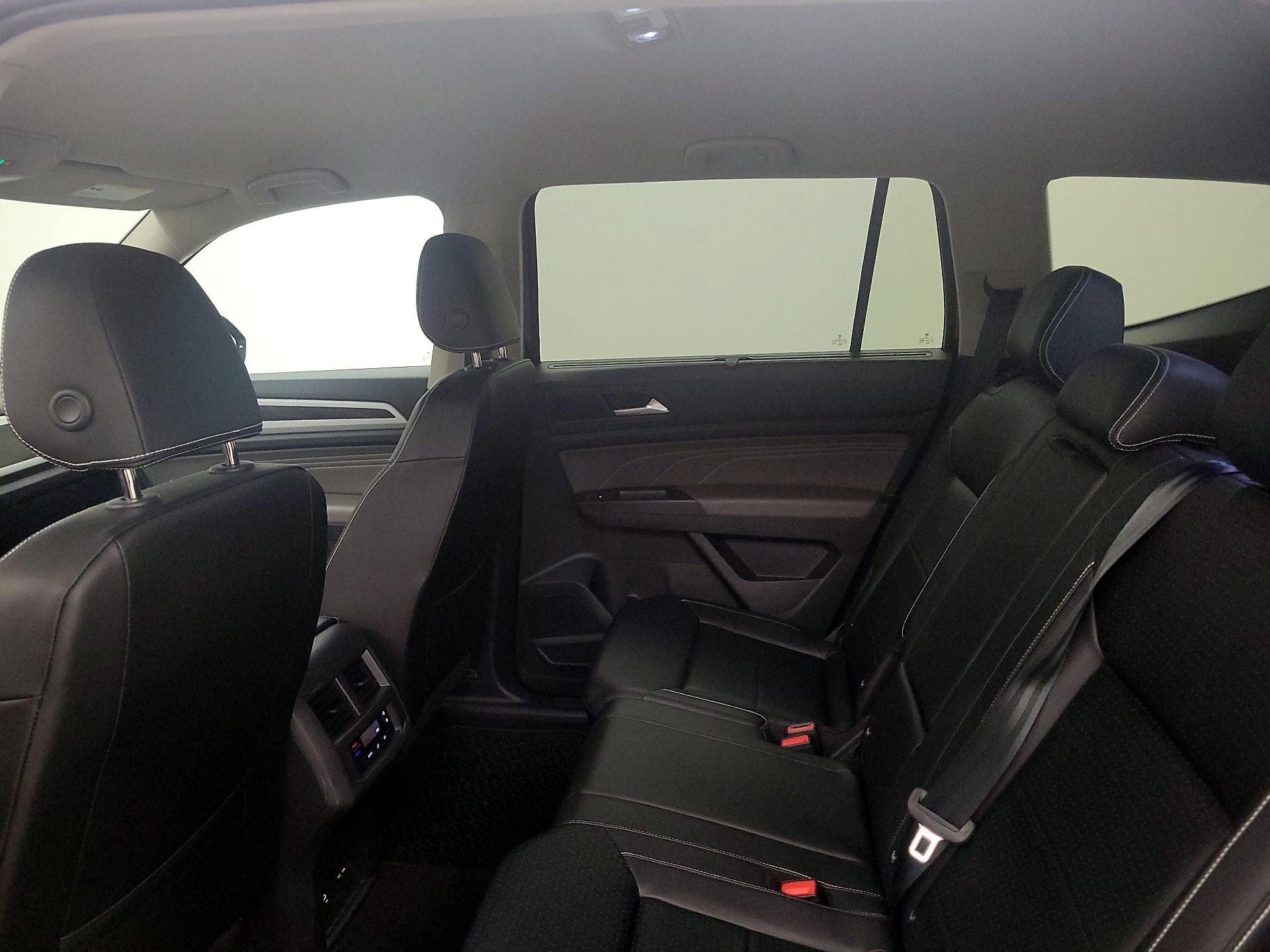 Thumbnail: 2023 Volkswagen Atlas - 19