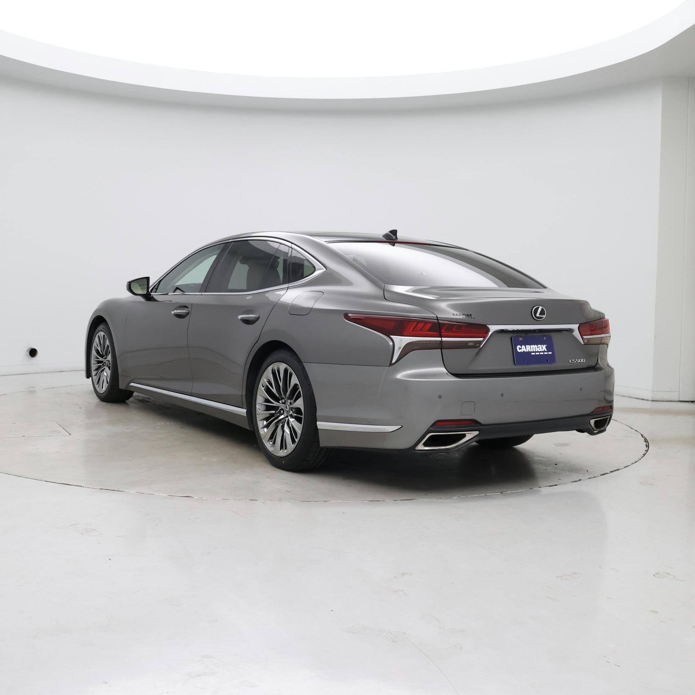 Thumbnail: 2019 Lexus LS - 2