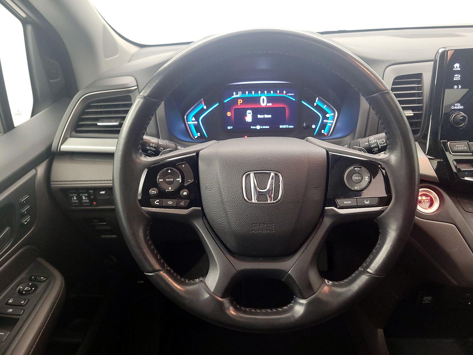 Thumbnail: 2018 Honda Odyssey - 10