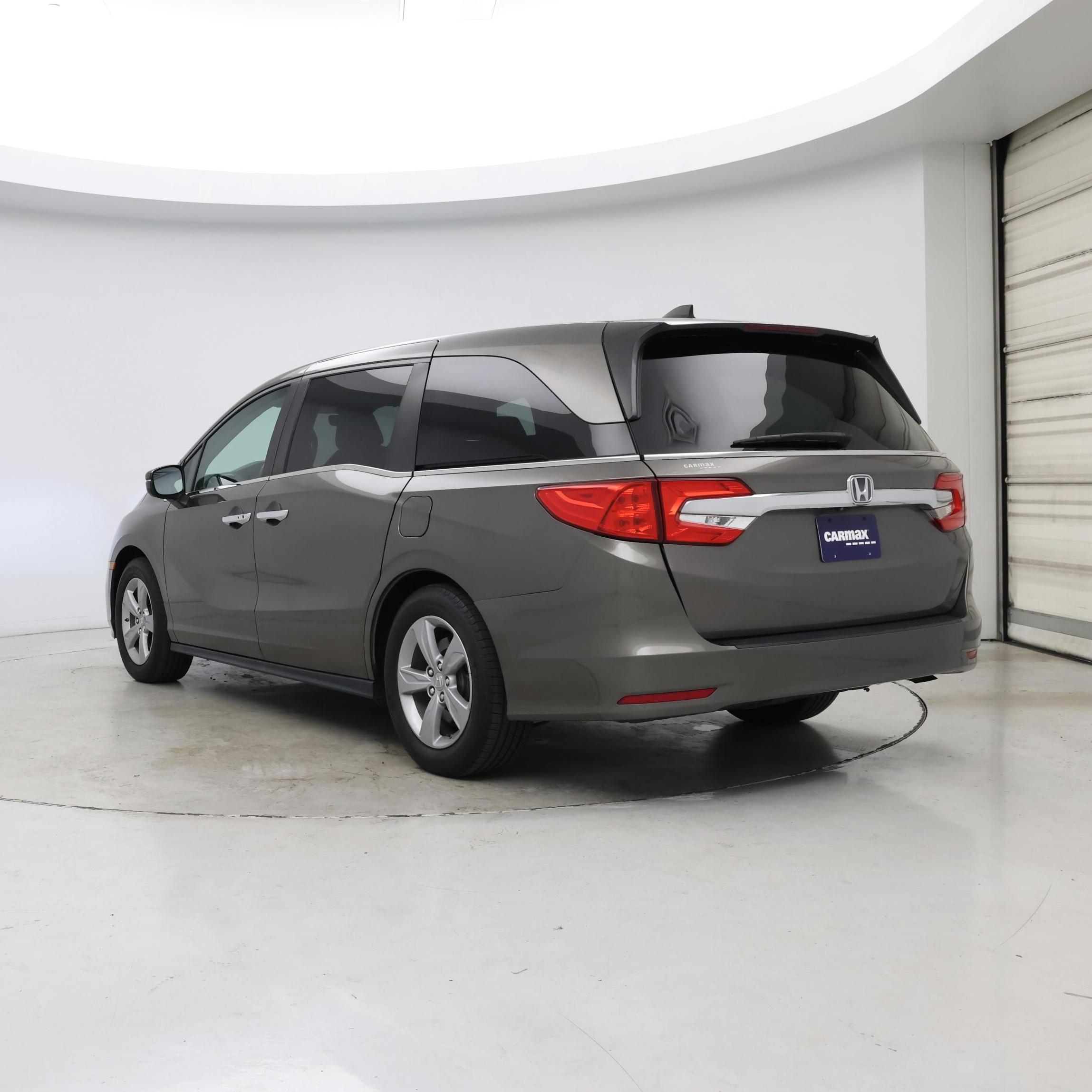 Thumbnail: 2018 Honda Odyssey - 2