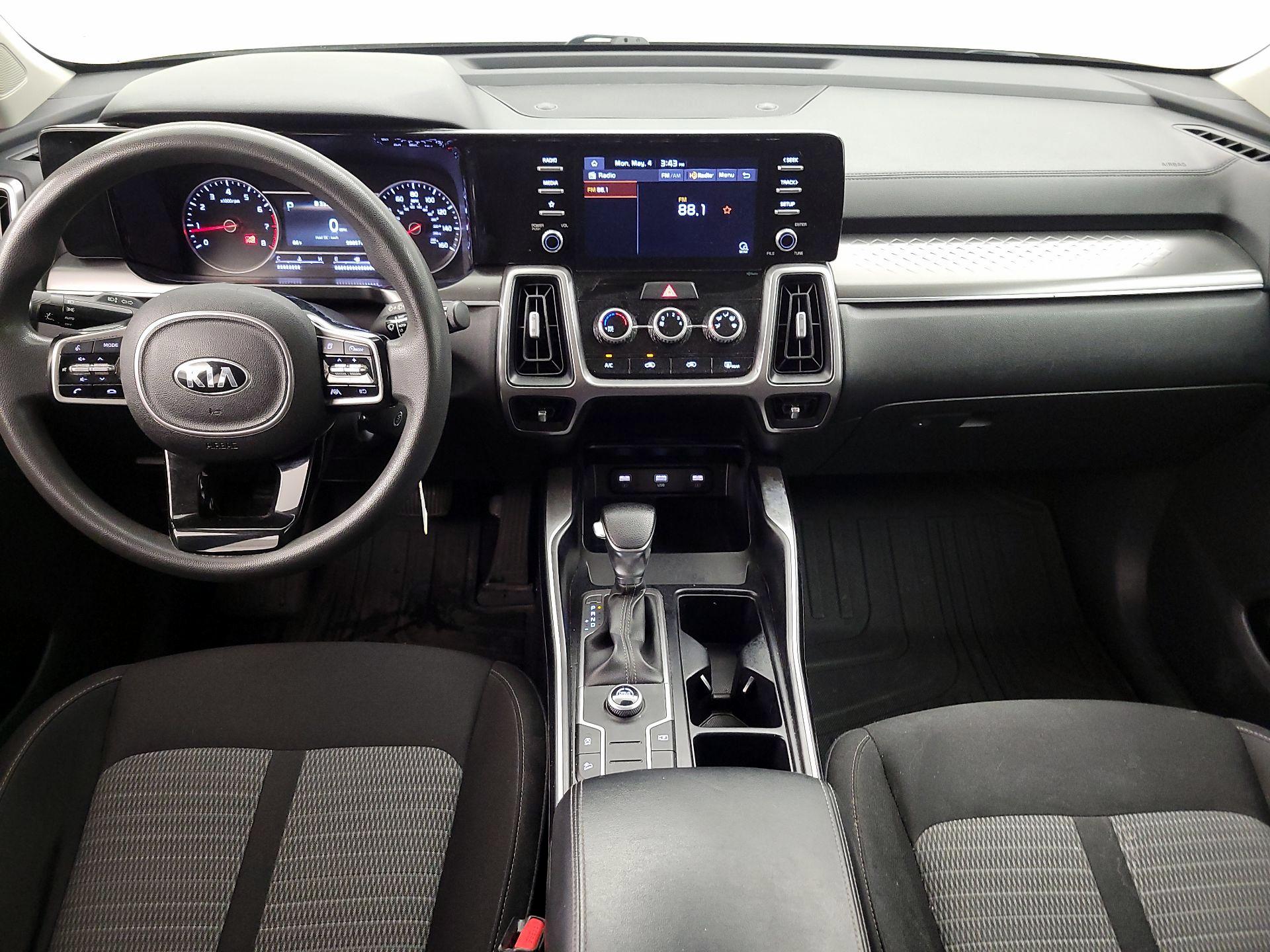 Thumbnail: 2021 Kia Sorento - 9