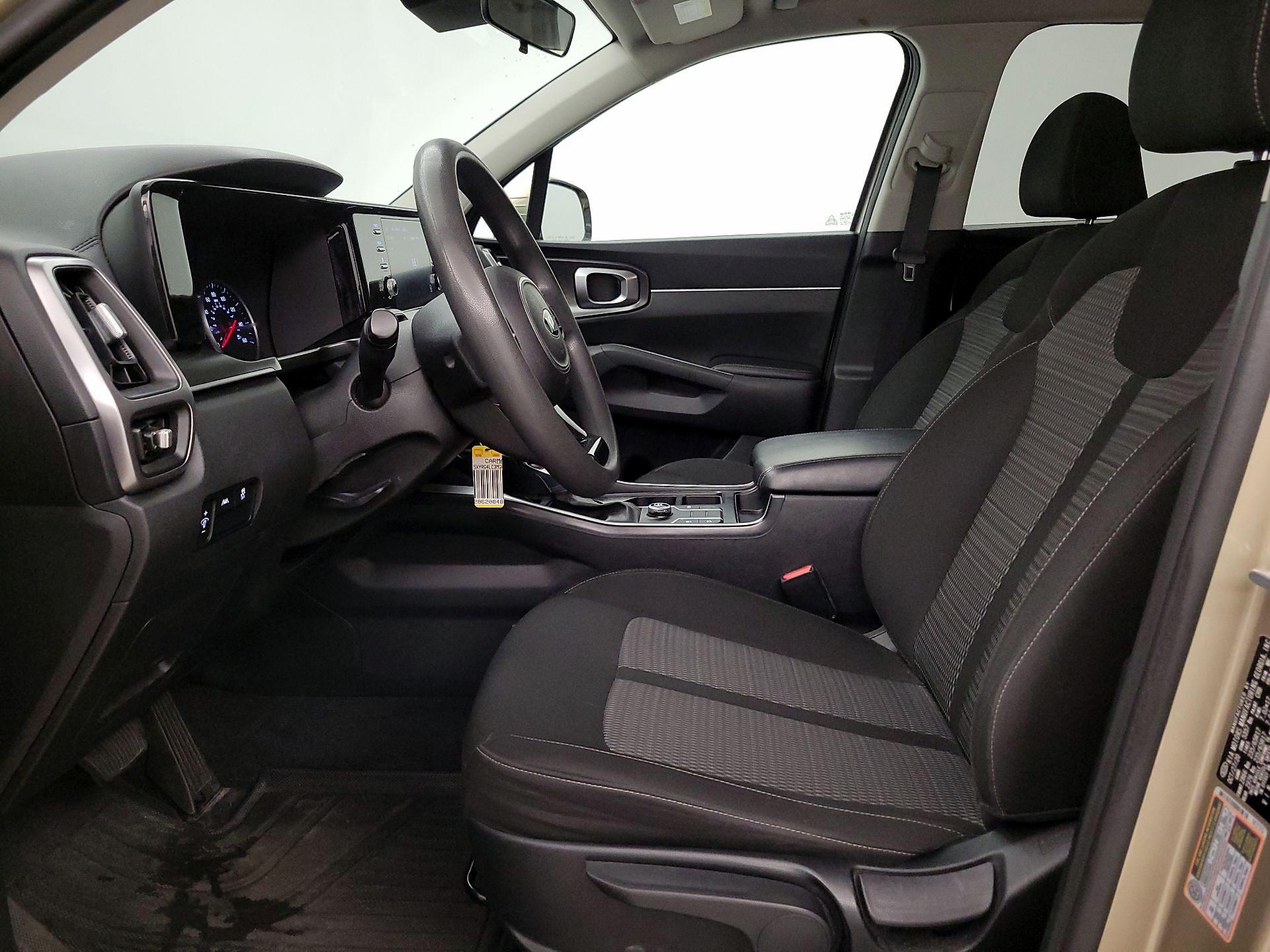 Thumbnail: 2021 Kia Sorento - 11