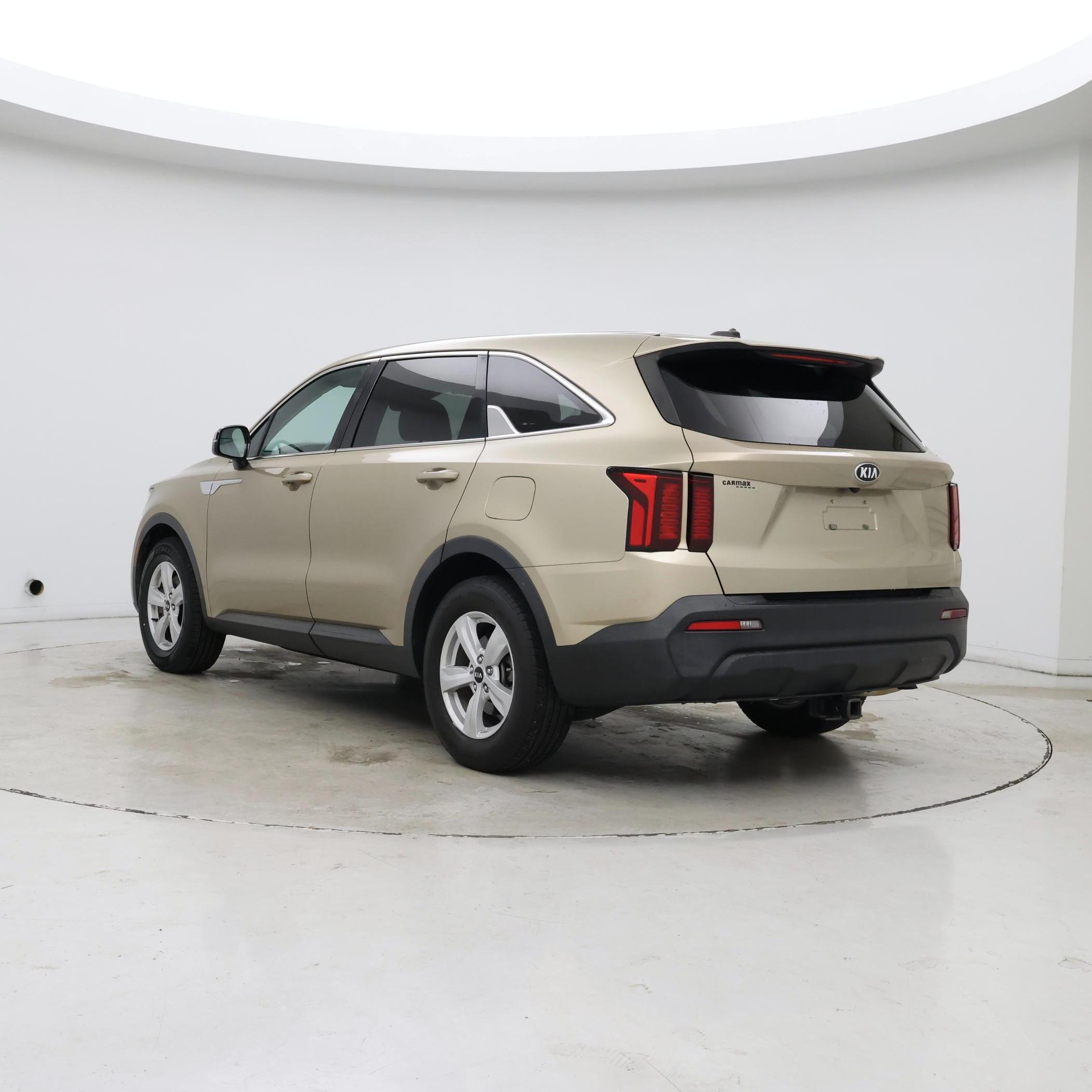 Thumbnail: 2021 Kia Sorento - 2