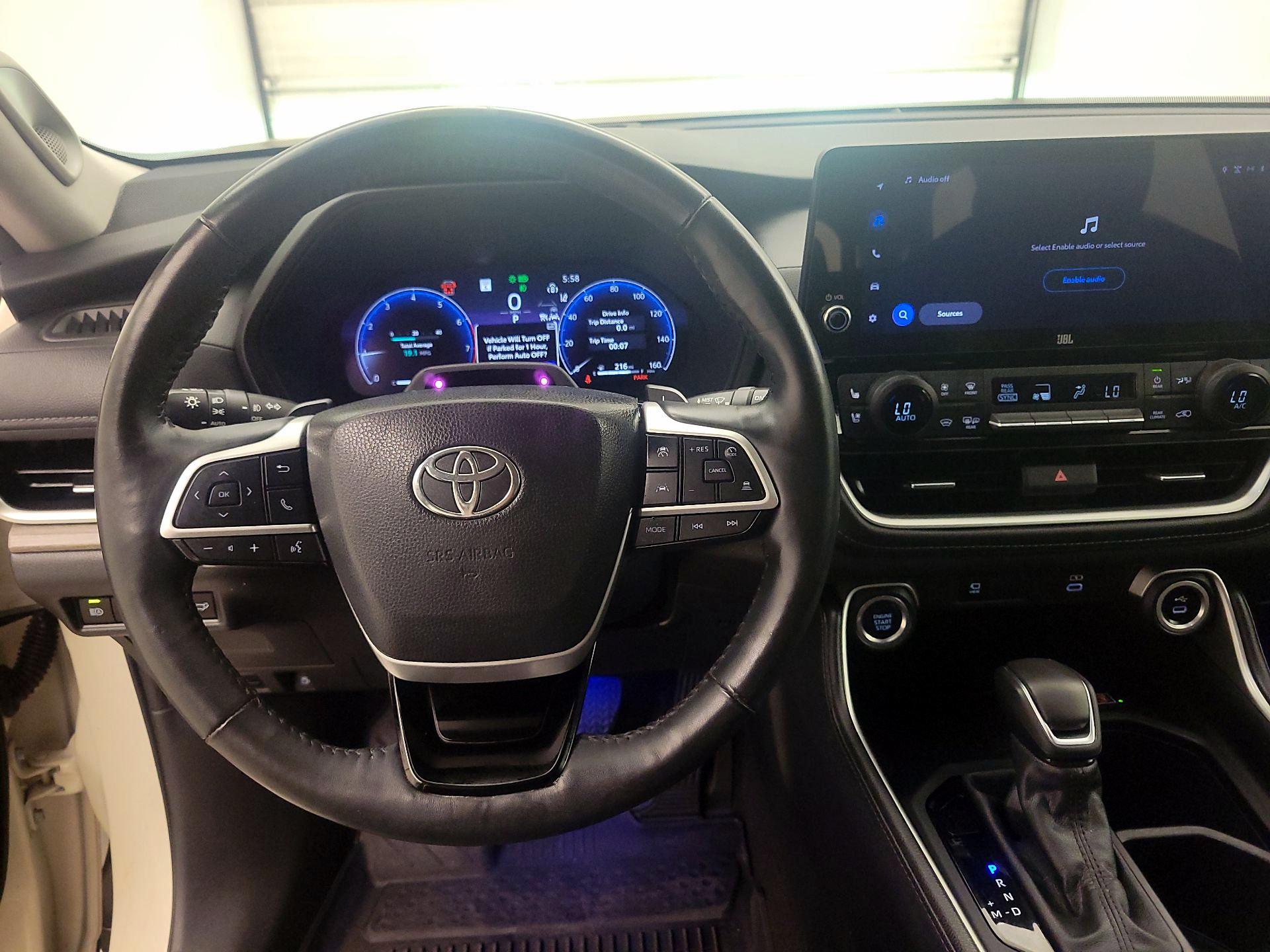 Thumbnail: 2024 Toyota Grand Highlander - 10