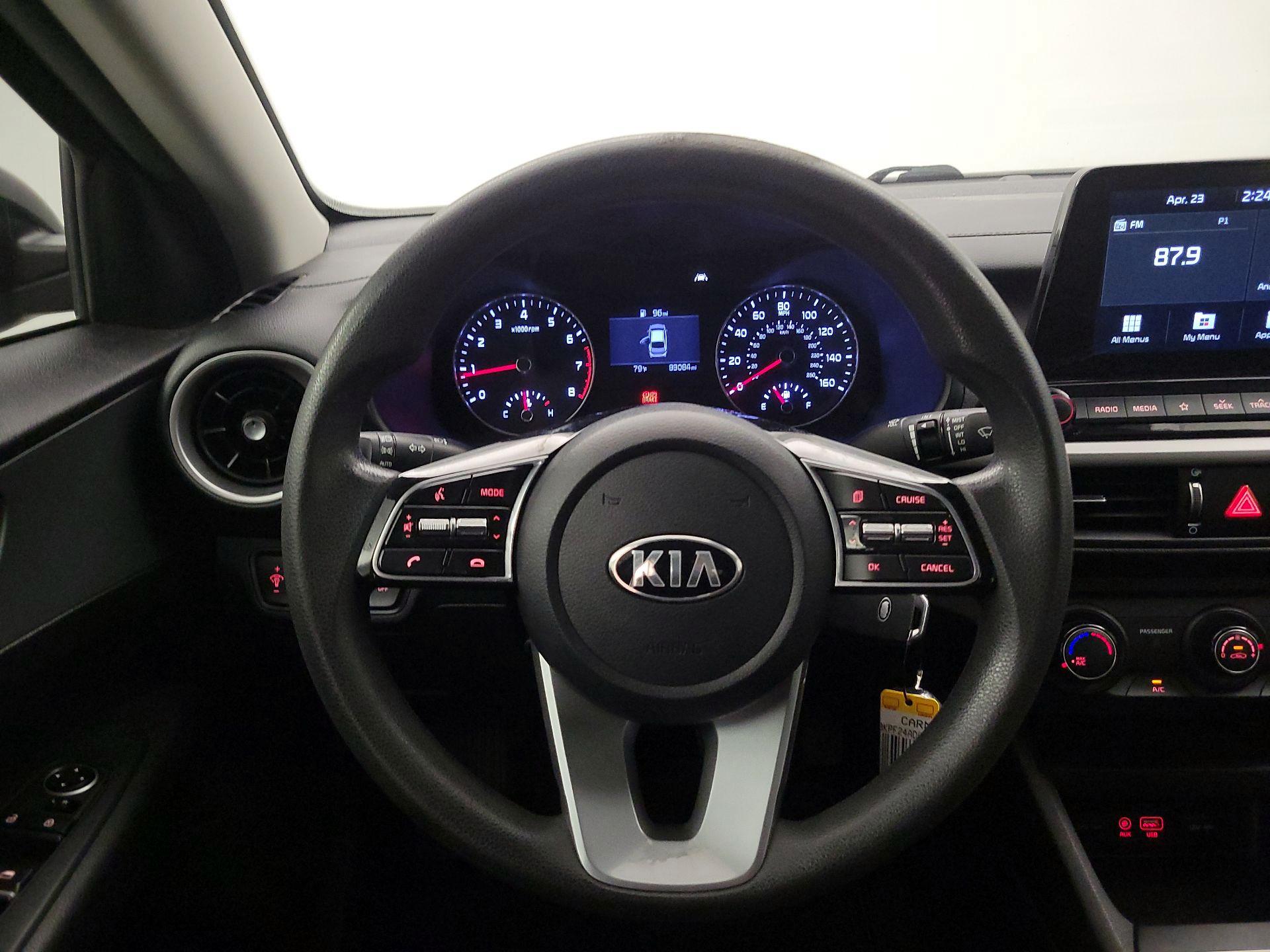 Thumbnail: 2021 Kia Forte - 10