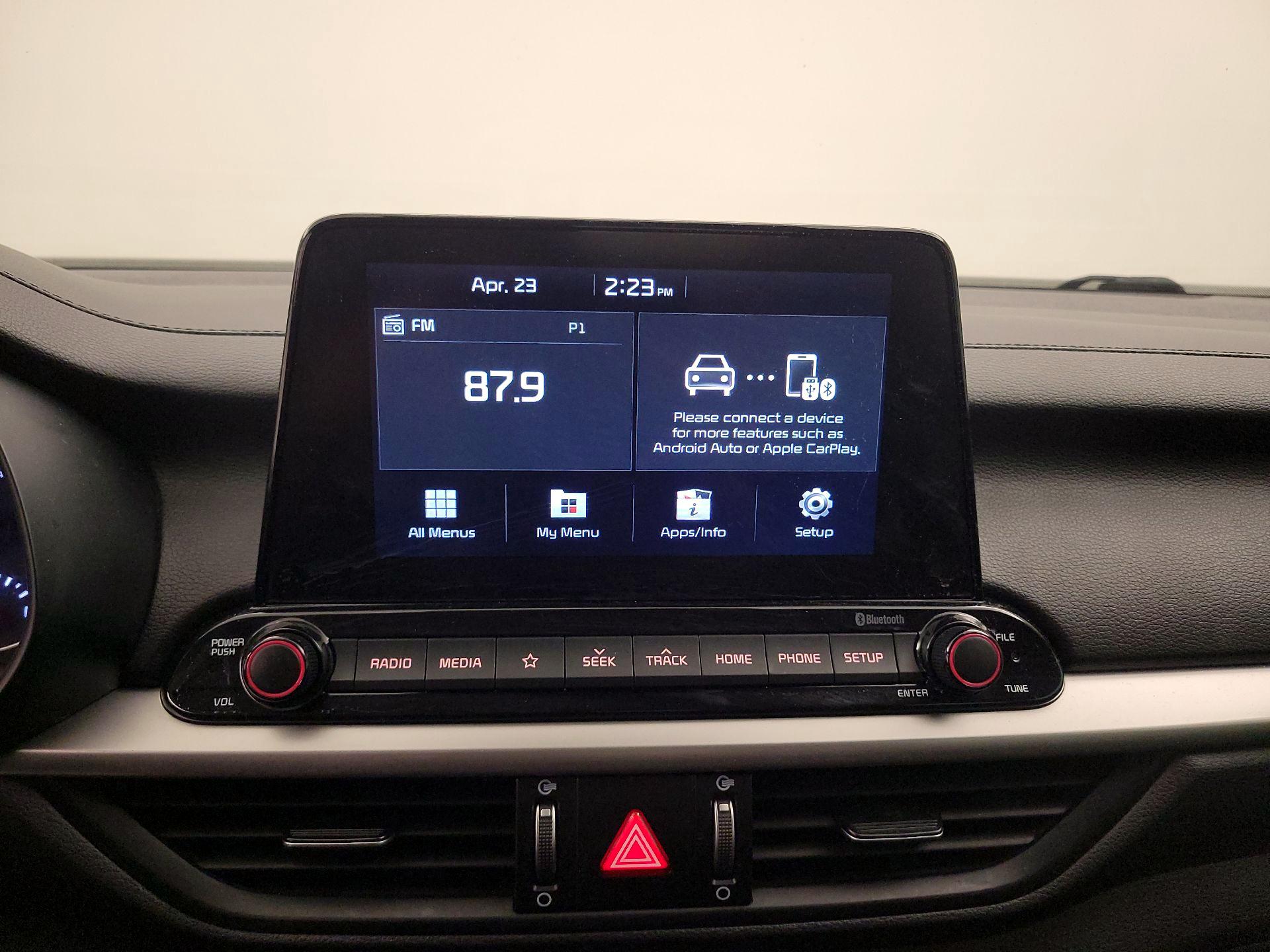 Thumbnail: 2021 Kia Forte - 15