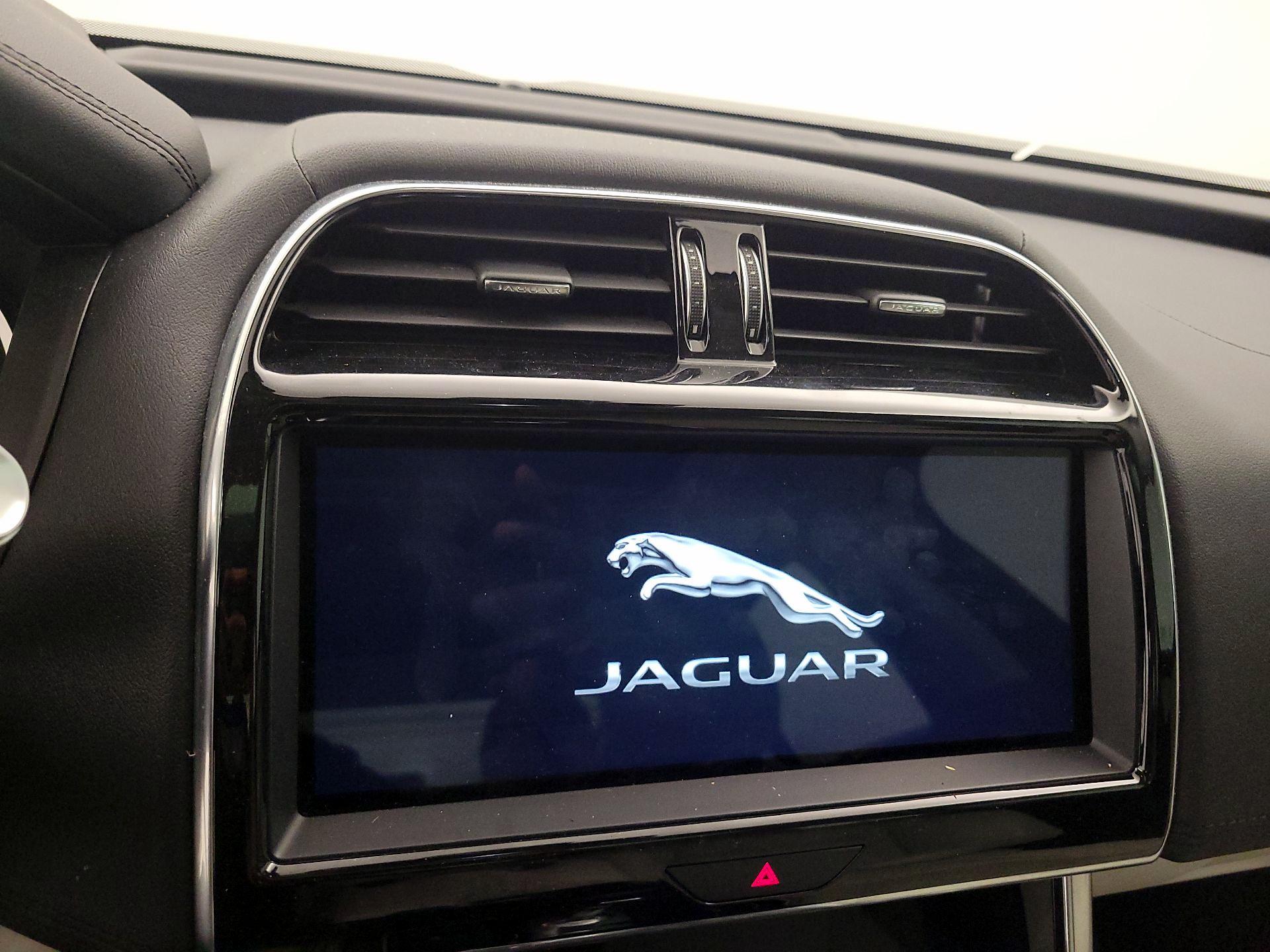 Thumbnail: 2020 Jaguar XE - 15