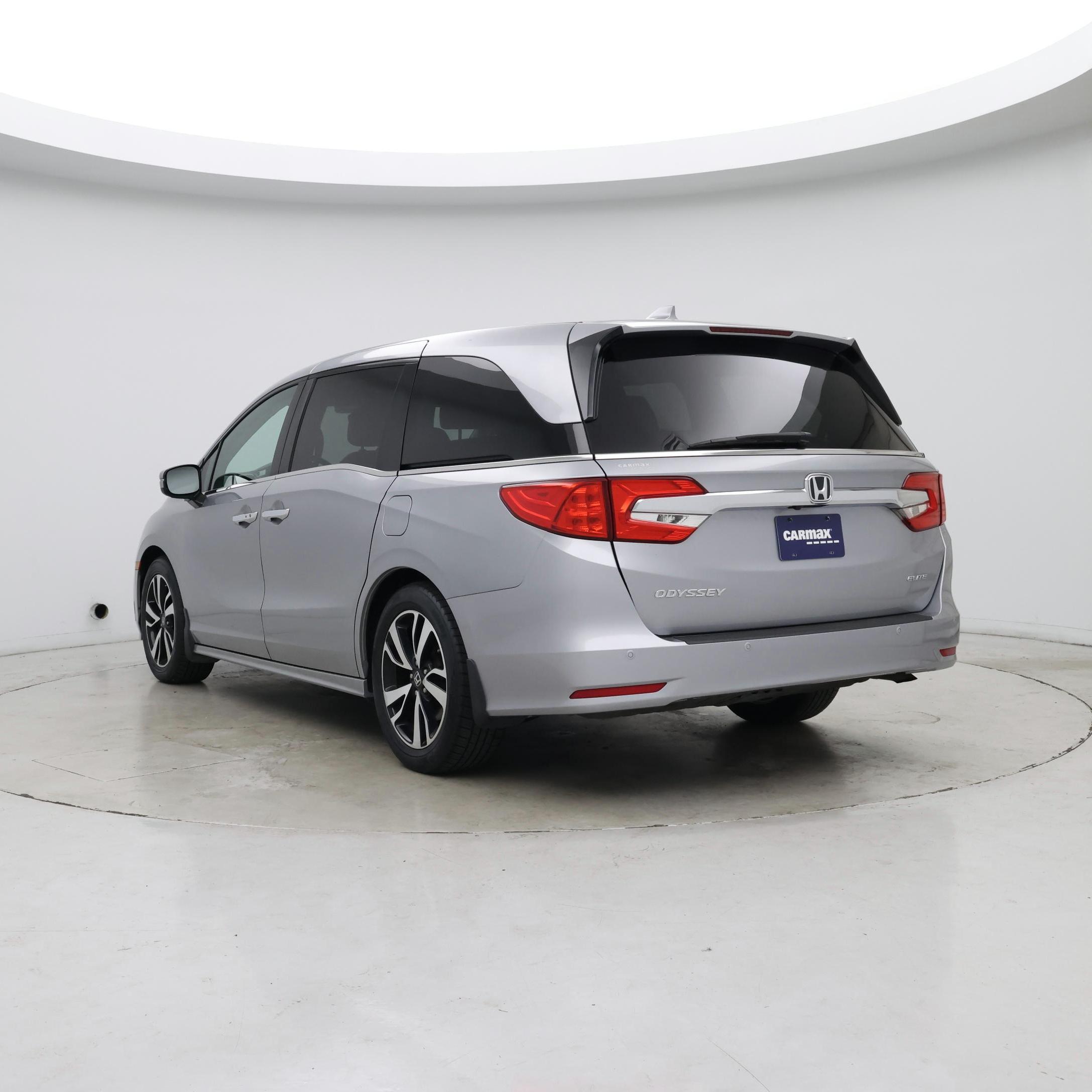 Thumbnail: 2018 Honda Odyssey - 2