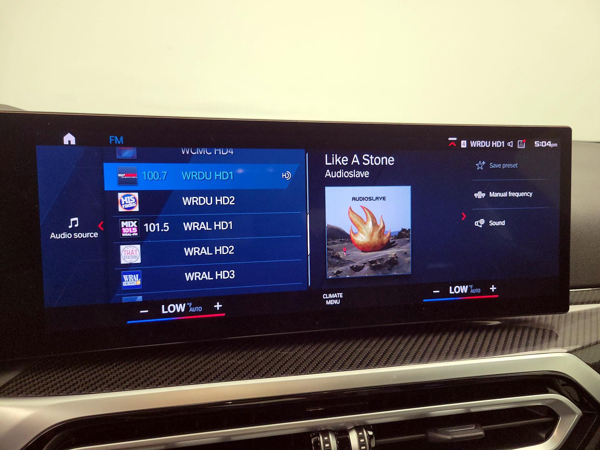 Thumbnail: 2024 BMW M4 - 16