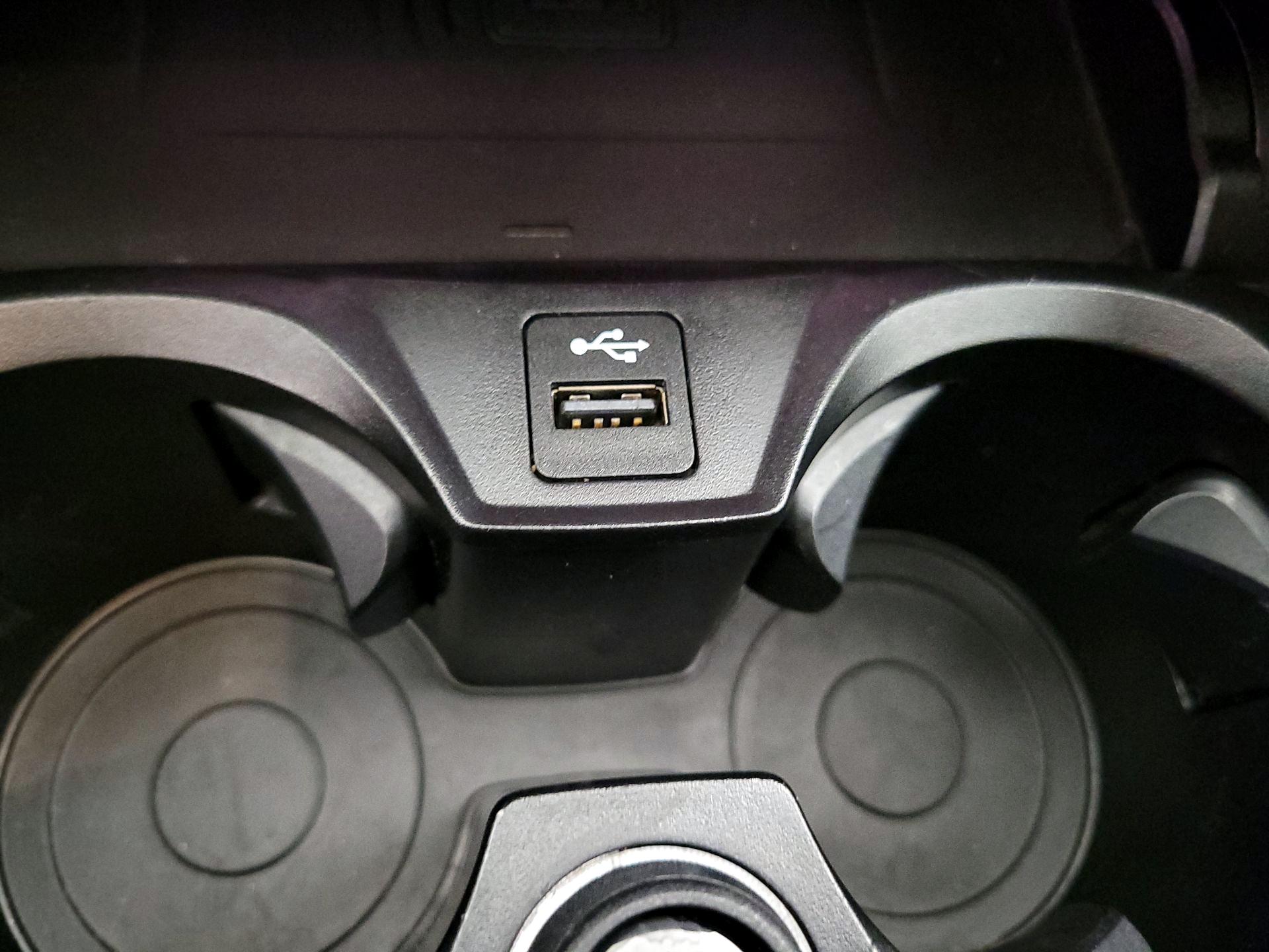 Thumbnail: 2024 BMW M4 - 19